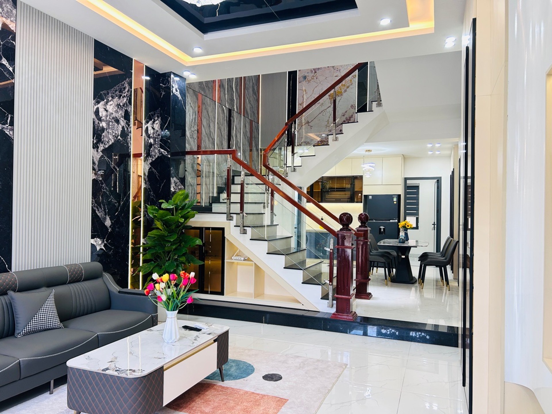 BÁN NHÀ DÂN XÂY, CHỦ MÓT BÁN NHANH