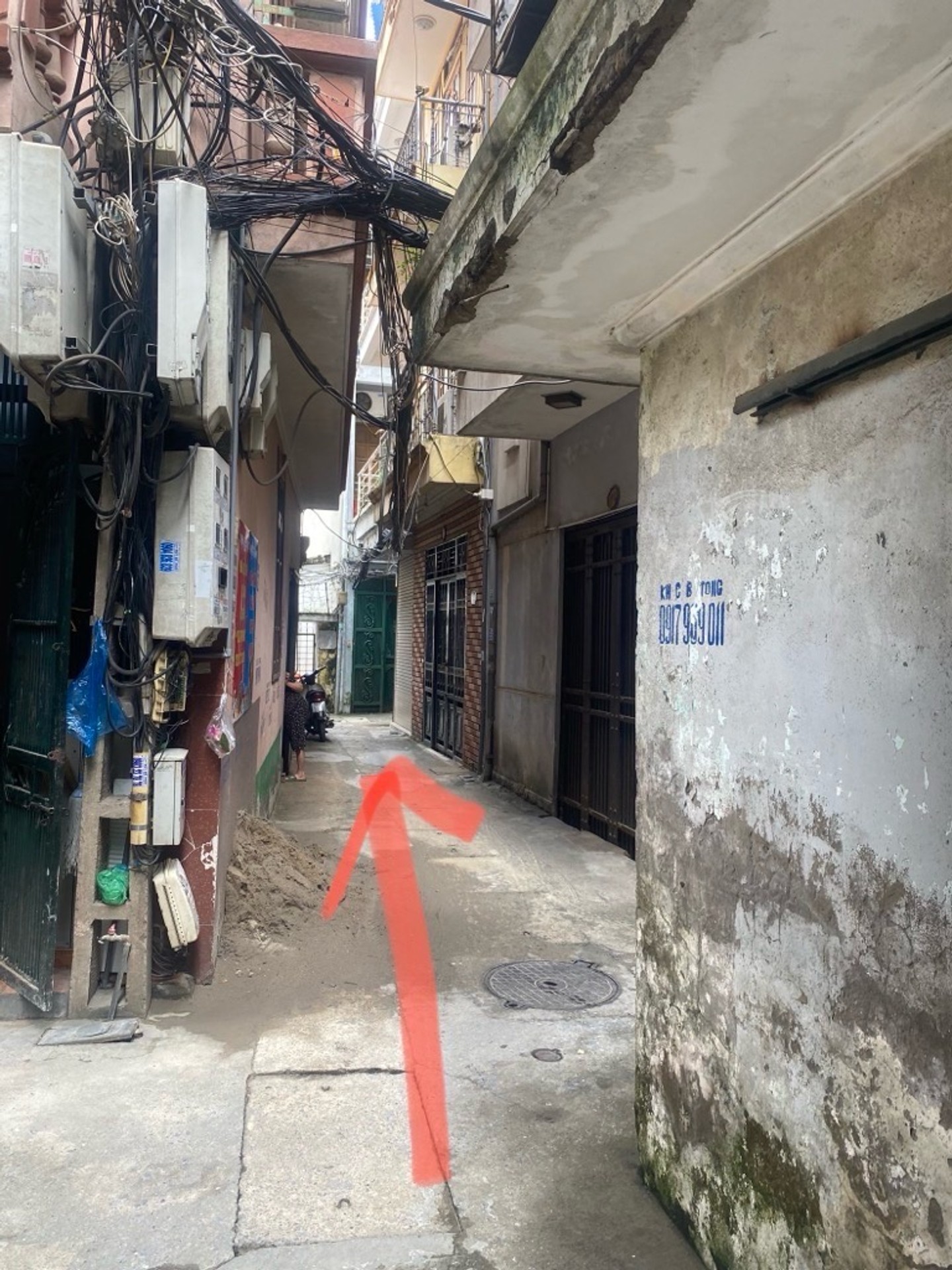 Nhà cho vk ck trẻ hoặc sinh viên học đại học, ngõ rộng tại Vĩnh Tuy/ gần đh kinh công /giá hợp lý/