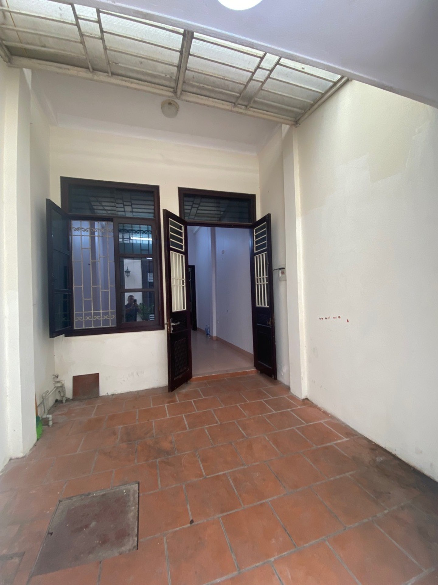 Bán nhà phân lô phố khu Lạc Trung, ô tô, 64m2