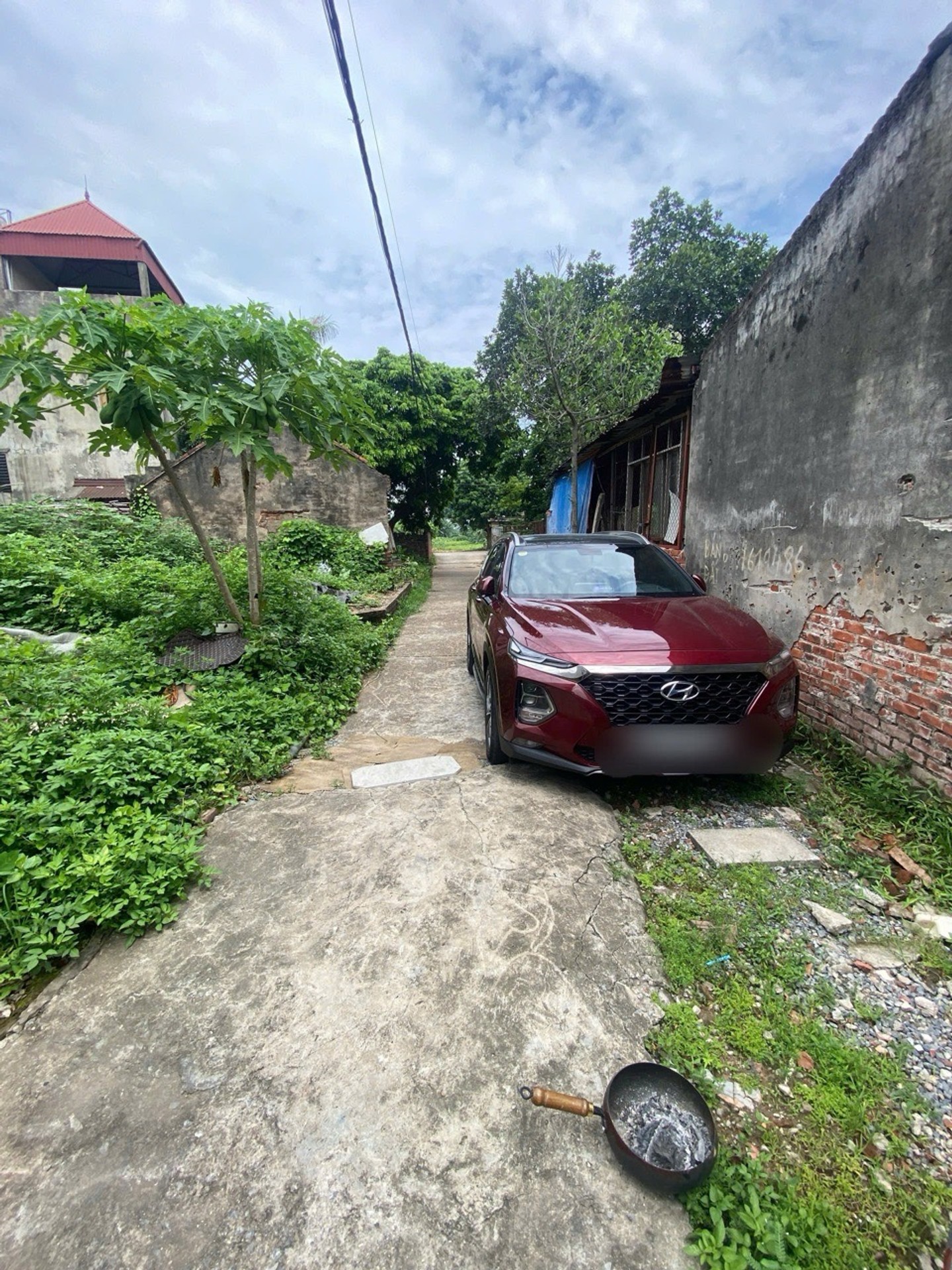 Đất vuông vức ô tô vào tận nơi tại khu vực gần Vin Cổ Loa