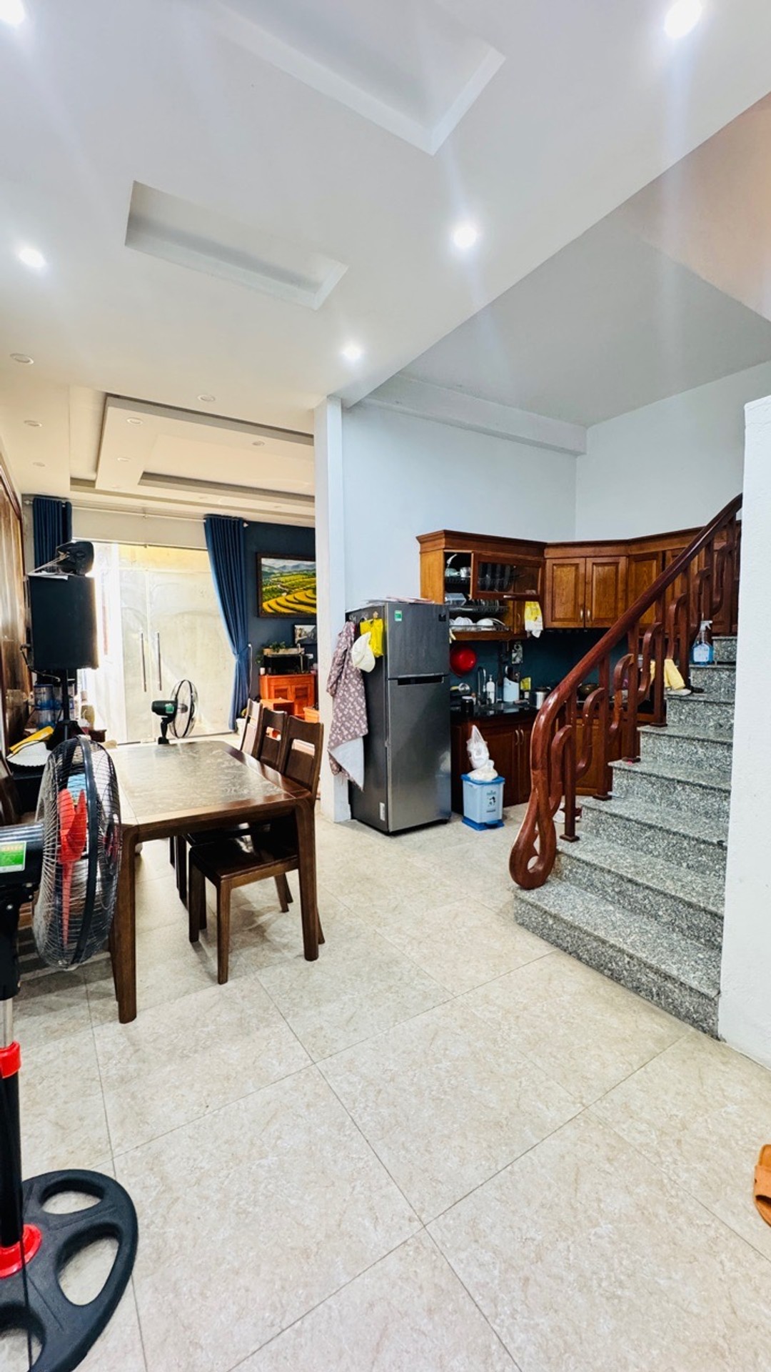 Nhà 4 tầng đẹp, ô tô đỗ cửa, full tiện ích Phúc Lợi