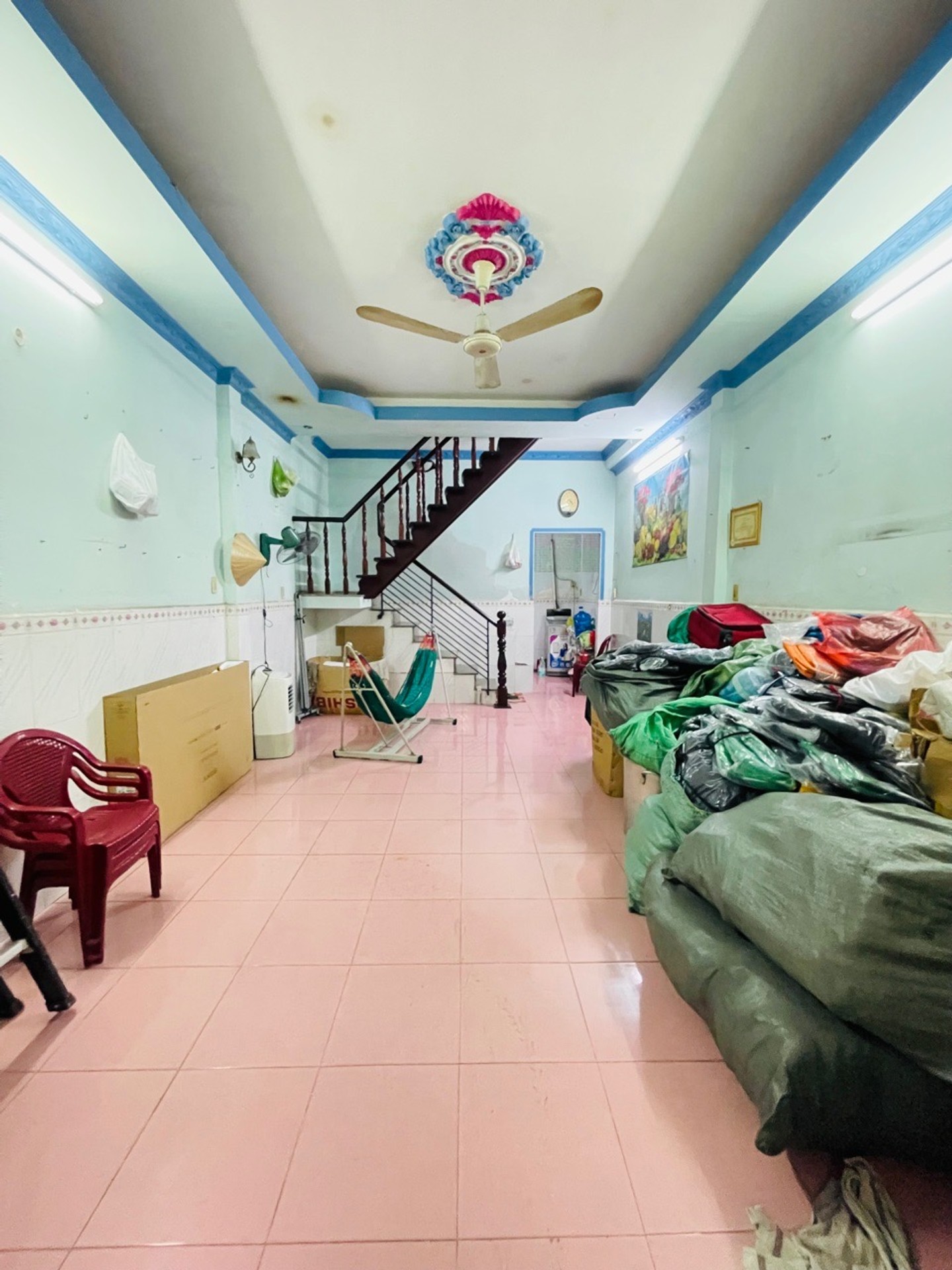 Bán nhà riêng 2 tầng, 2 phòng ngủ tại Bình Tân giá 3,49 tỷ