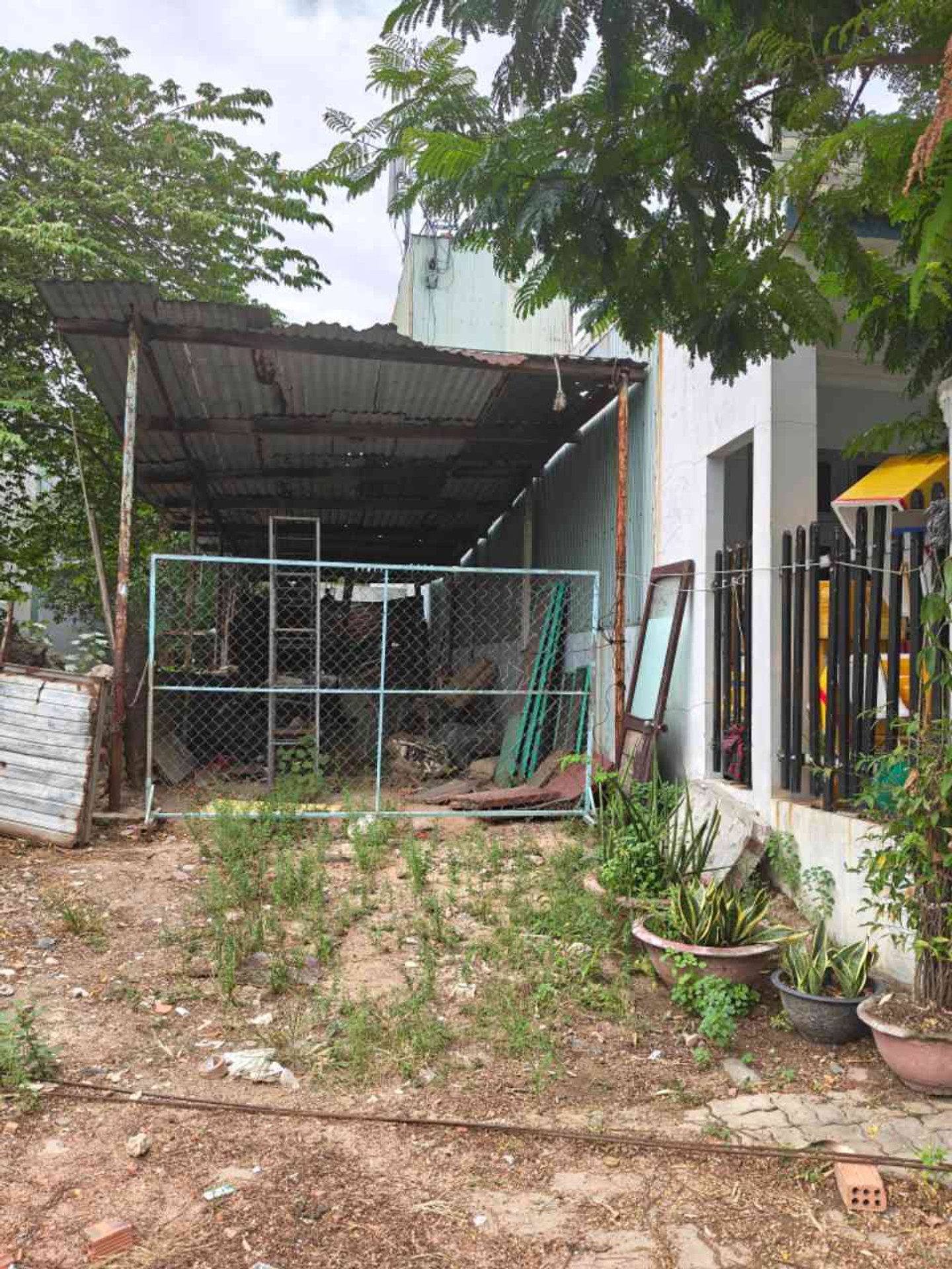 Bán đất mặt tiền 5m tại quận Sơn Trà, Đà Nẵng, diện tích 120m2, pháp lý đầy đủ