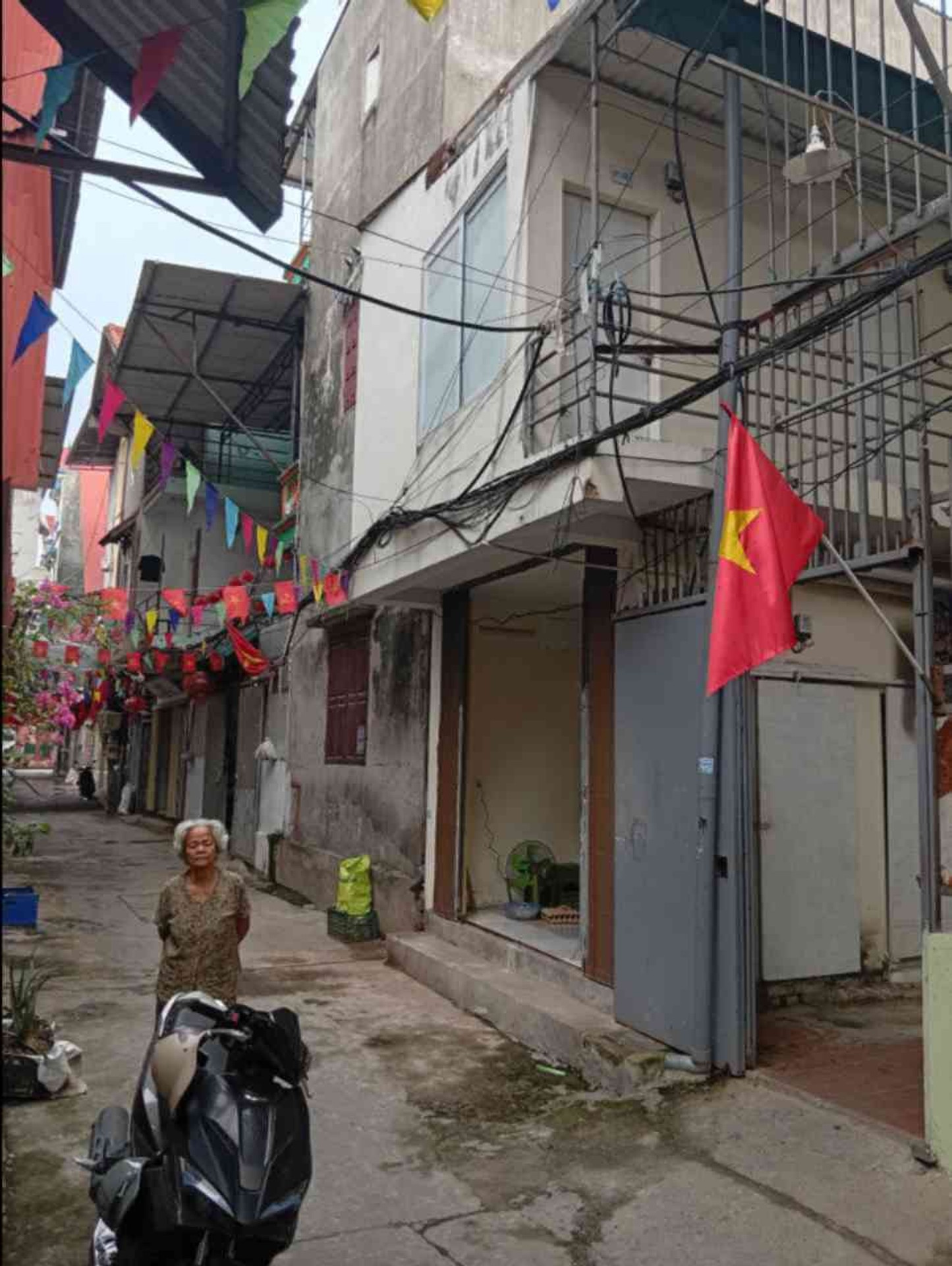 Bán nhà 2 tầng ô tô vào nhà xã Long Châu, Yên Phong, Bắc Ninh