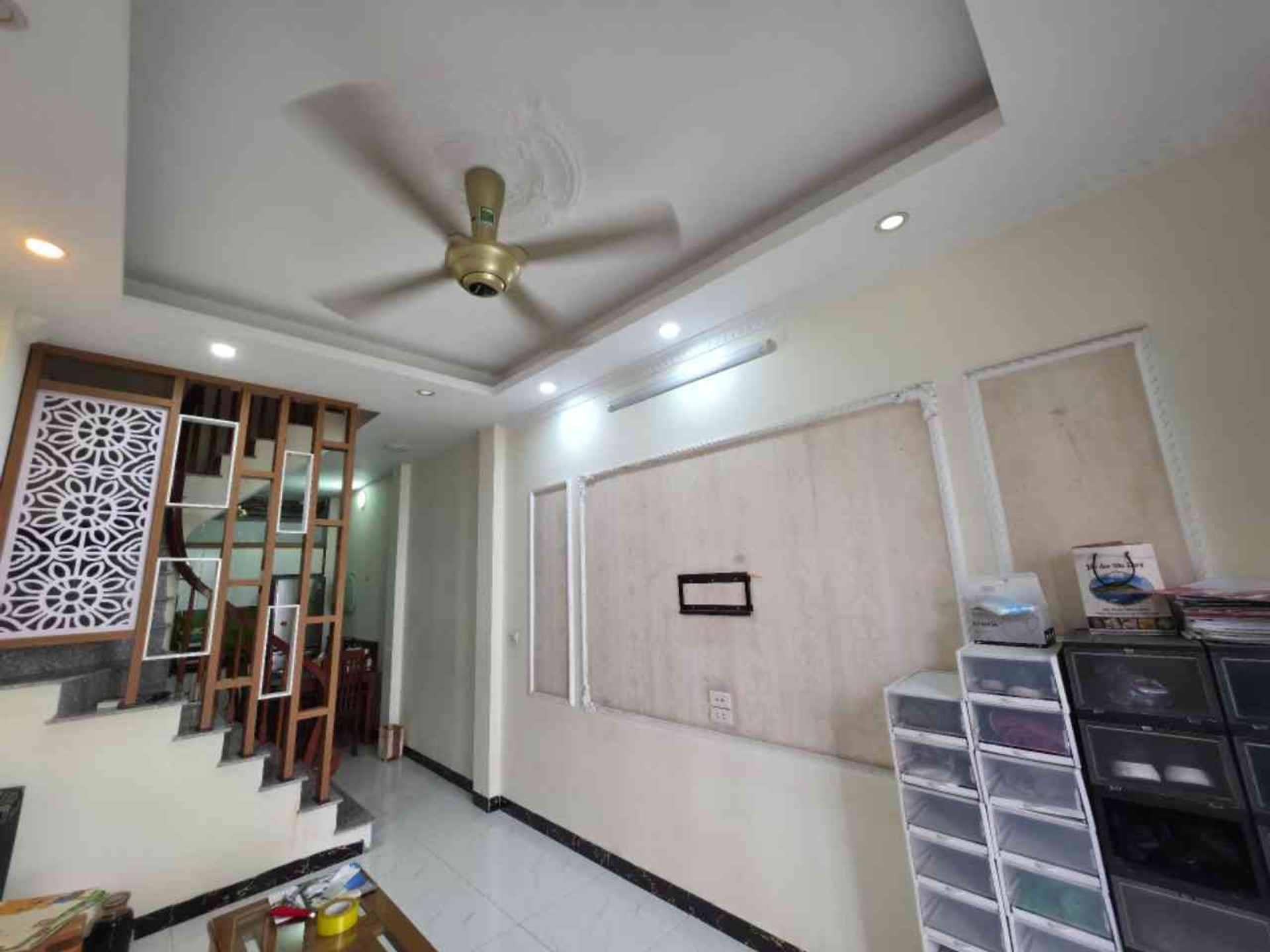 Cơ hội sở hữu nhà 5 tầng đẹp, ô tô đỗ cửa tại Bát Khối, Long Biên