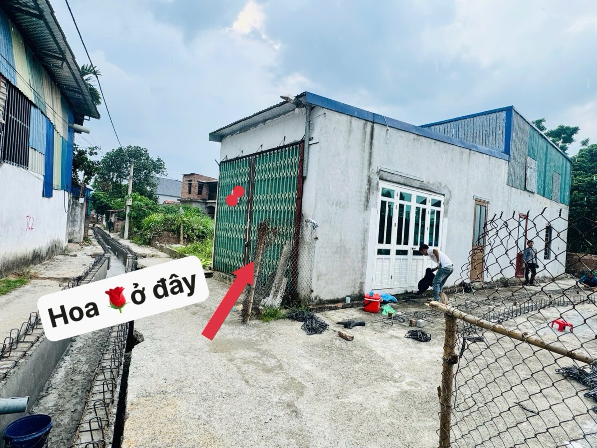 Nhà cấp 4 diện tích rộng, đường ô tô trước nhà tại Thanh Trì - Giá tốt khó bỏ qua