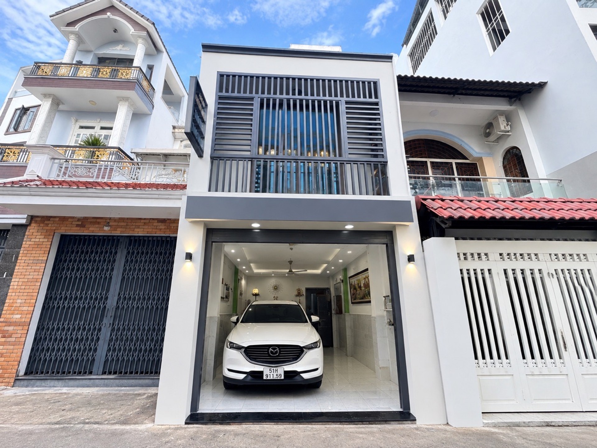 🏡🔥 BÁN NHÀ VƯỜN LÀI – TÂN PHÚ | HẺM Ô TÔ 6M | NHÀ 2 TẦNG | NHỈNH 9 TỶ 🔥🏡

📍 Vị trí: Vườn Lài