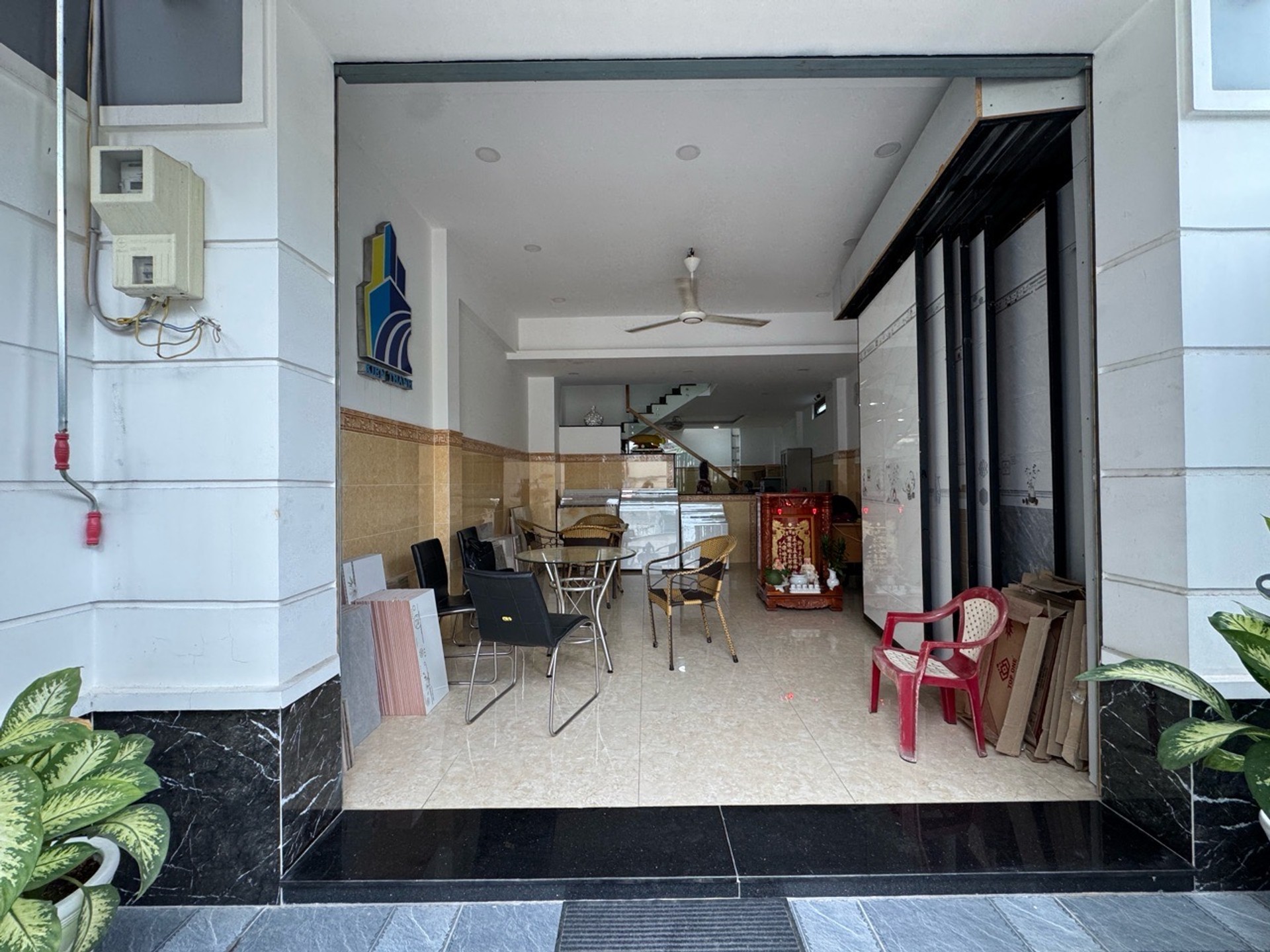 Bán nhà 2 tầng An Dương Vương phường Phú Định quận 8, hẻm xe hơi, diện tích 76m2