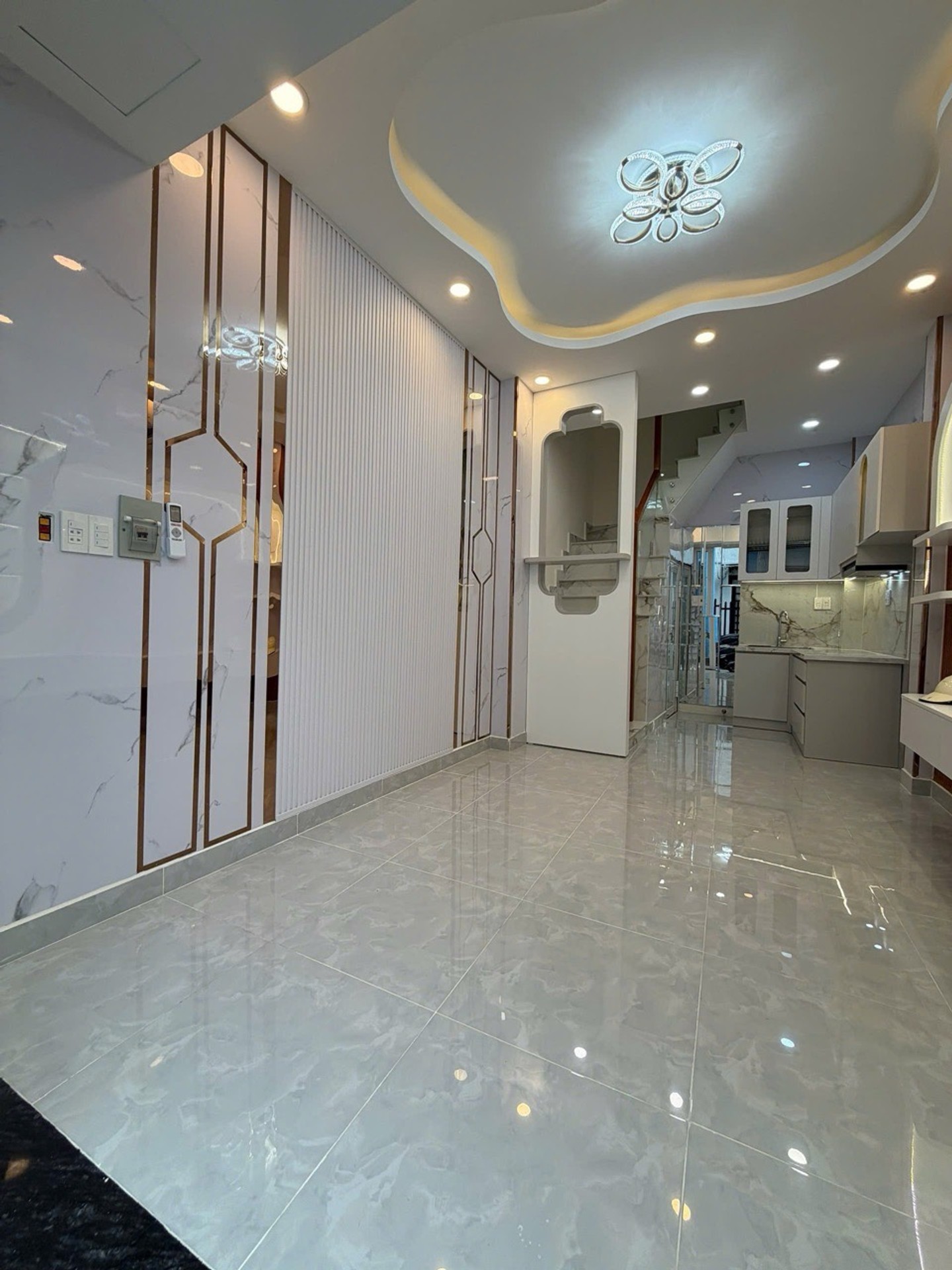 Nhà phố Nguyễn Trãi 4 tầng, 3 phòng ngủ tiện nghi, giá hấp dẫn