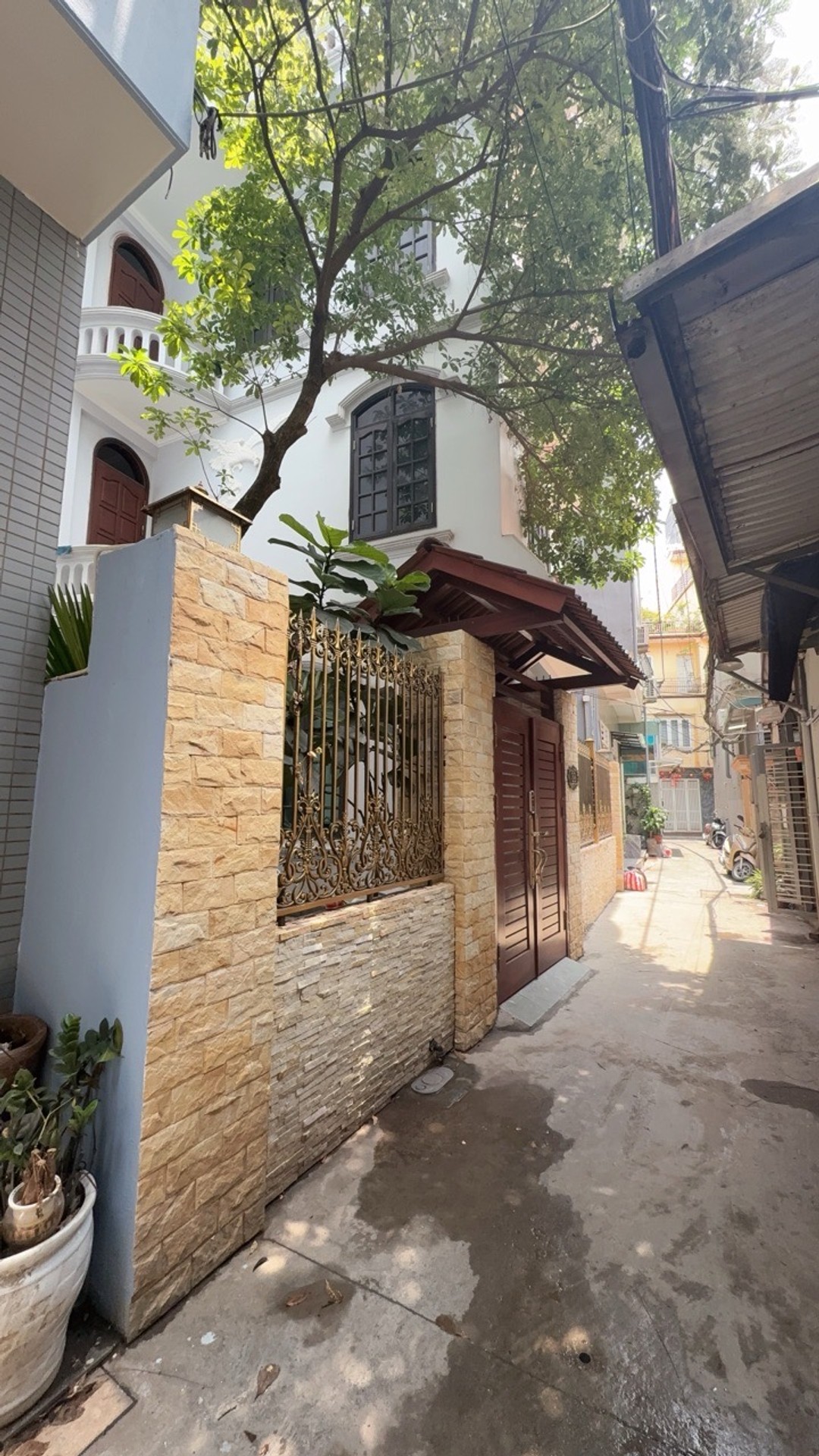 Nhà Biệt Thự Sang Trọng Giữa Lõi Phường Bồ Đề, Long Biên