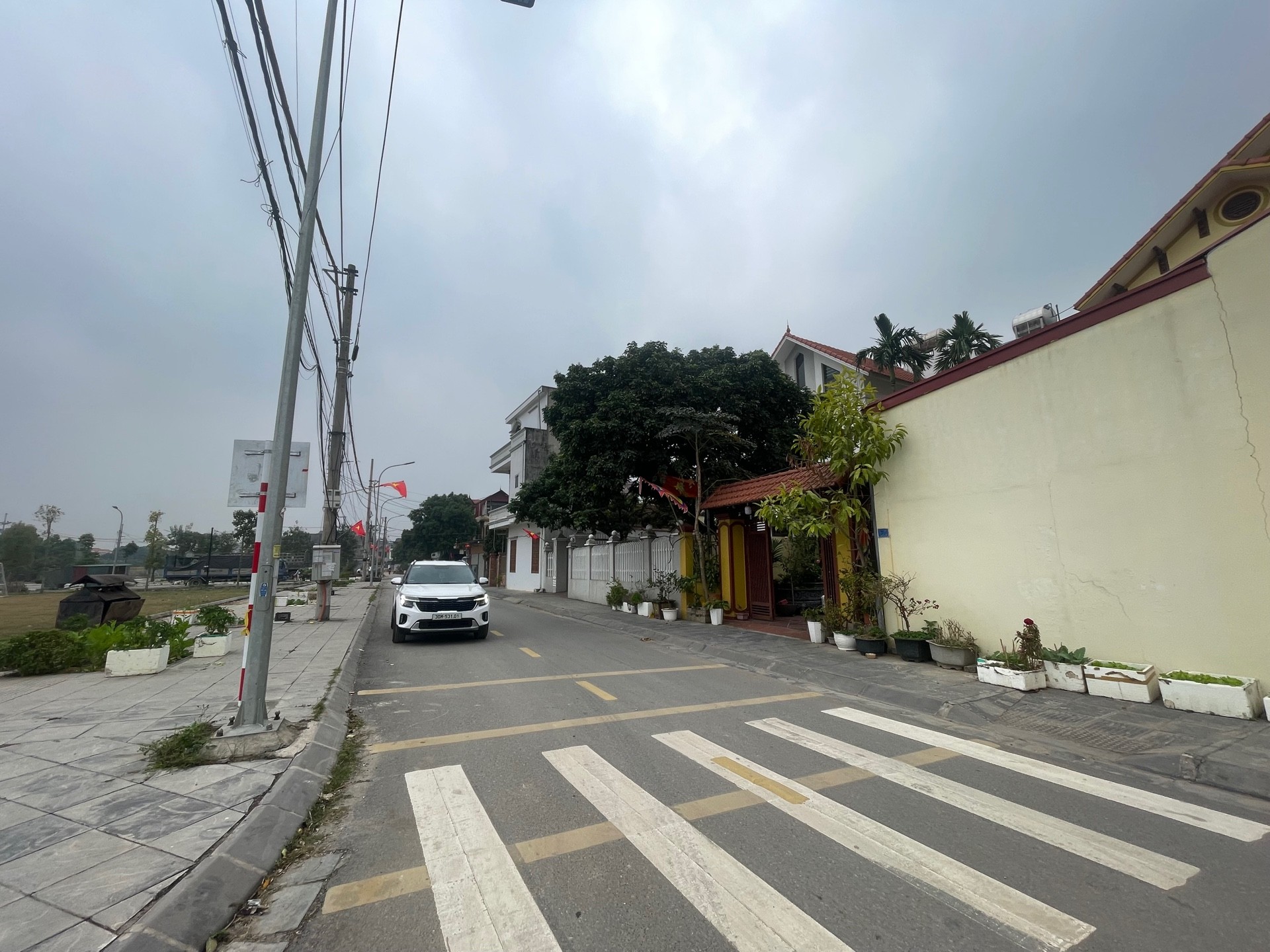 Bán đất 75.6m2 tại Nguyên Khê, gần Quốc lộ 3, đường ô tô tránh