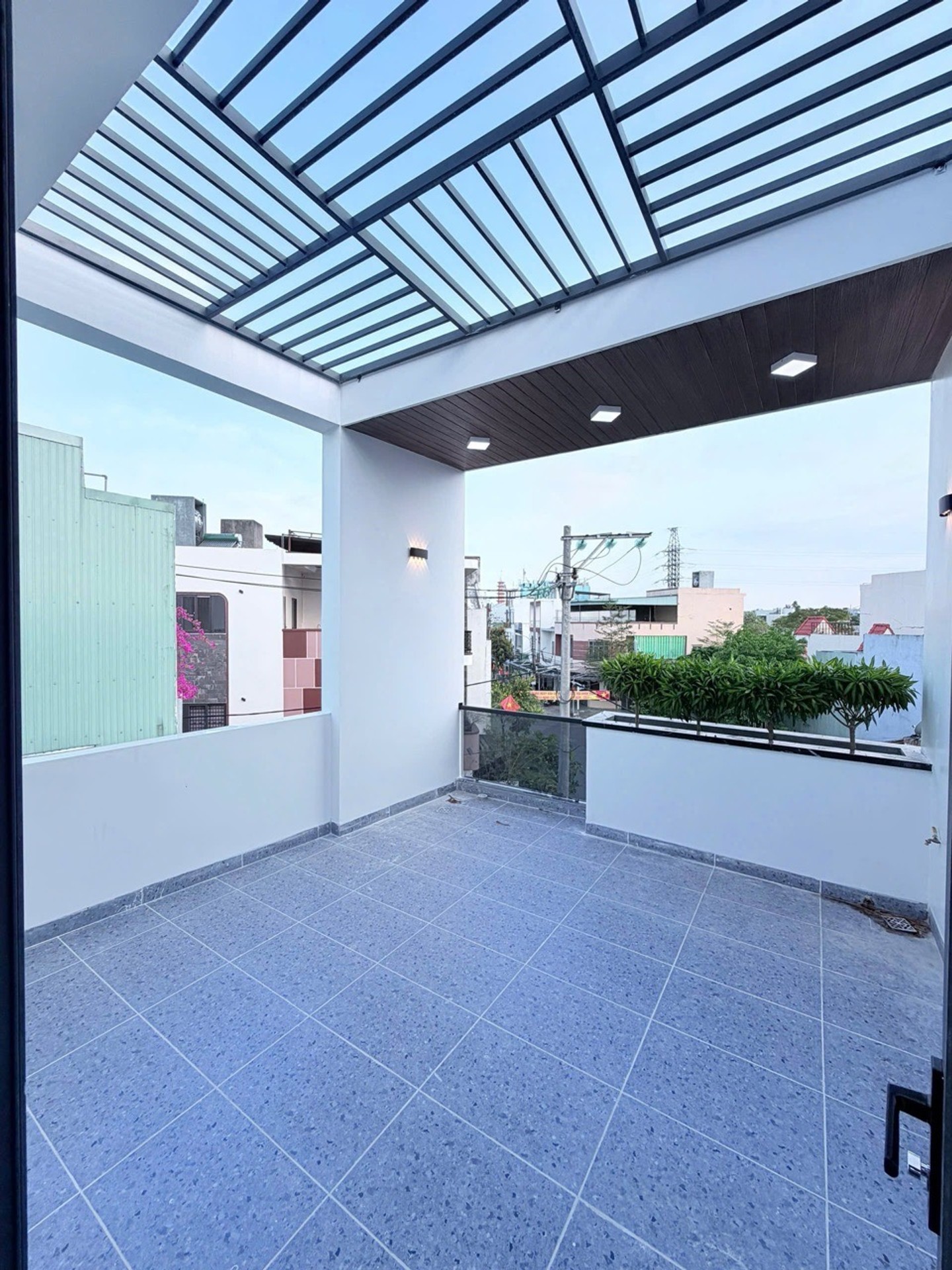 Bán nhà mặt phố Đặng Huy Tá, 3 tầng, diện tích 68m², pháp lý rõ ràng