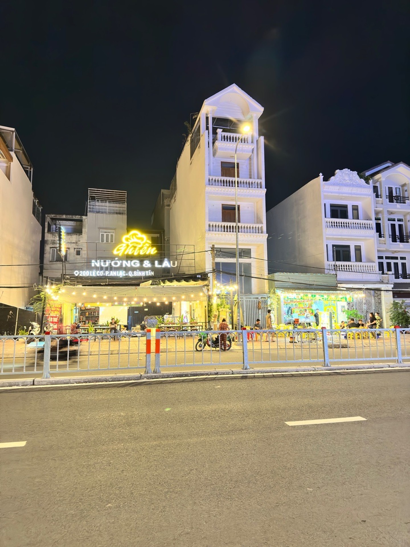 Bán nhà Lê cơ 3 tầng Phường An Lạc,Bình Tân, nhà 2 mặt tiền hẻm đường ô tô , 2 căn ra mặt tiền 30m