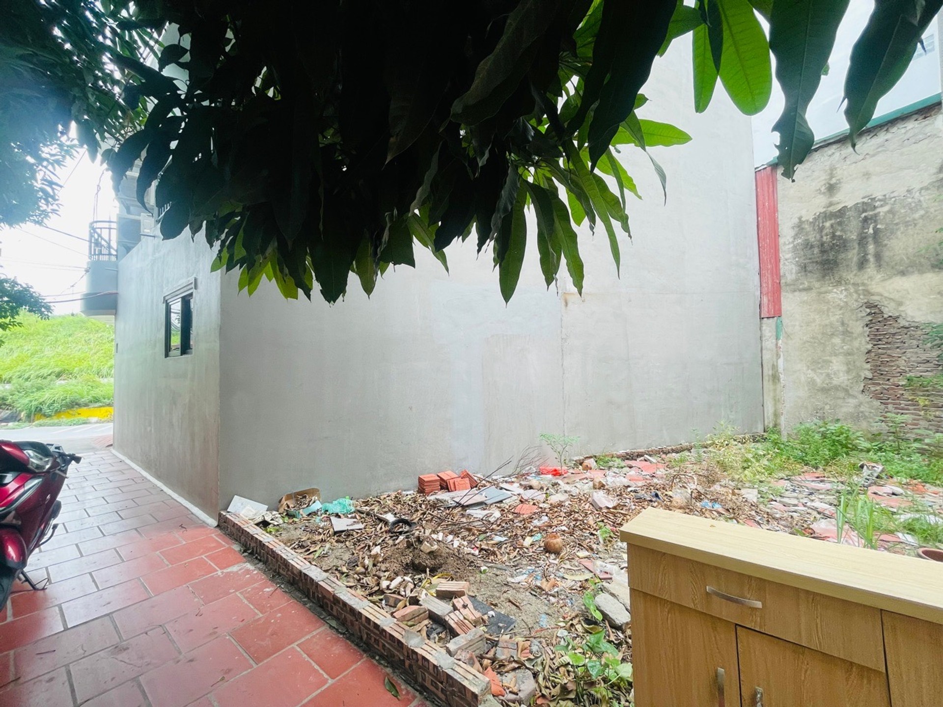 Bán nhà riêng 1 tầng 40m2 tại Bát Khối, gần phố chính