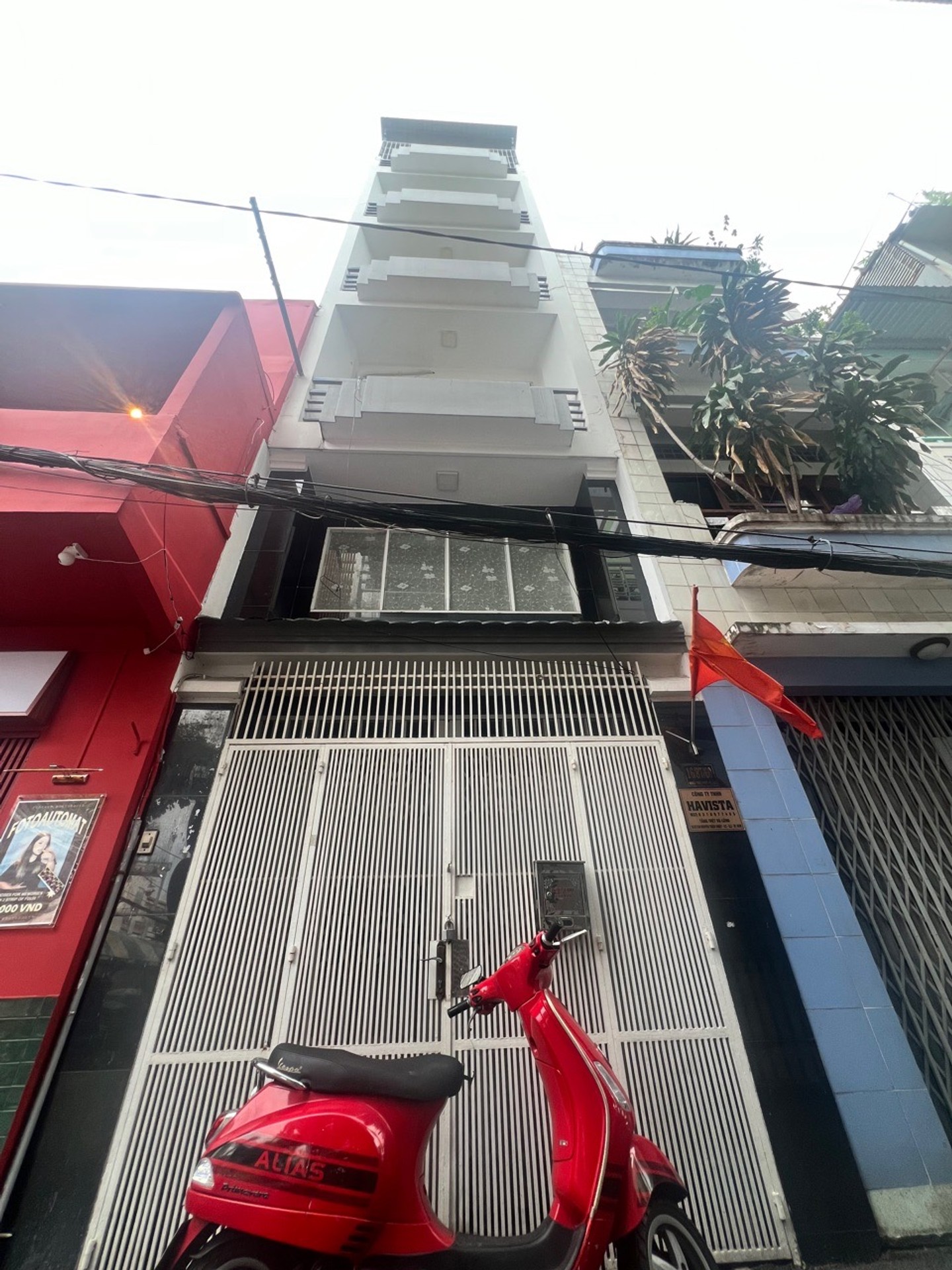 Nhà 6 tầng giữa trung tâm Quận 3 với thiết kế sang trọng và không gian tối ưu