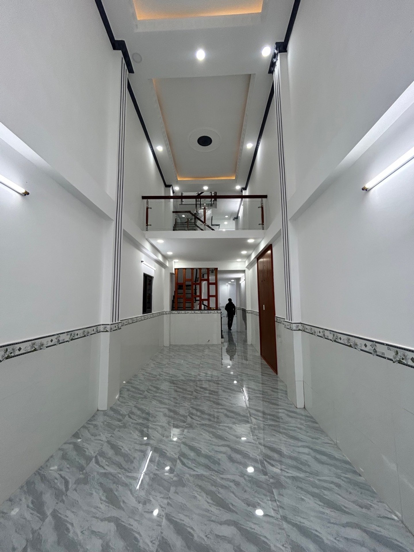 Bán nhà riêng 4 tầng, 5 phòng ngủ tại phường Phú Định, quận 8, diện tích 114m², nhà mới đẹp