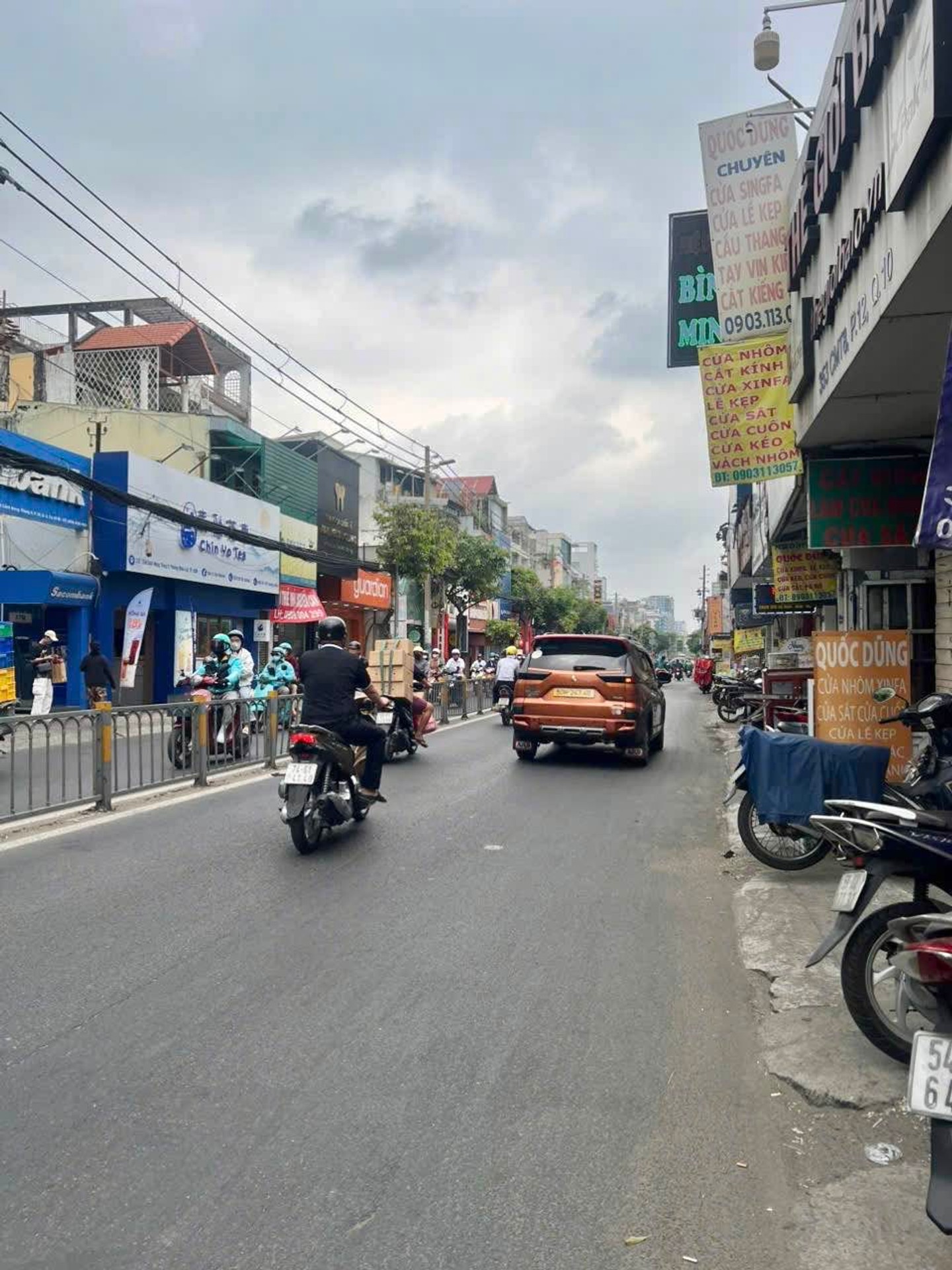 Nhà 3 tầng hẻm ô tô gần trung tâm Quận 10, giá 7.5 tỷ