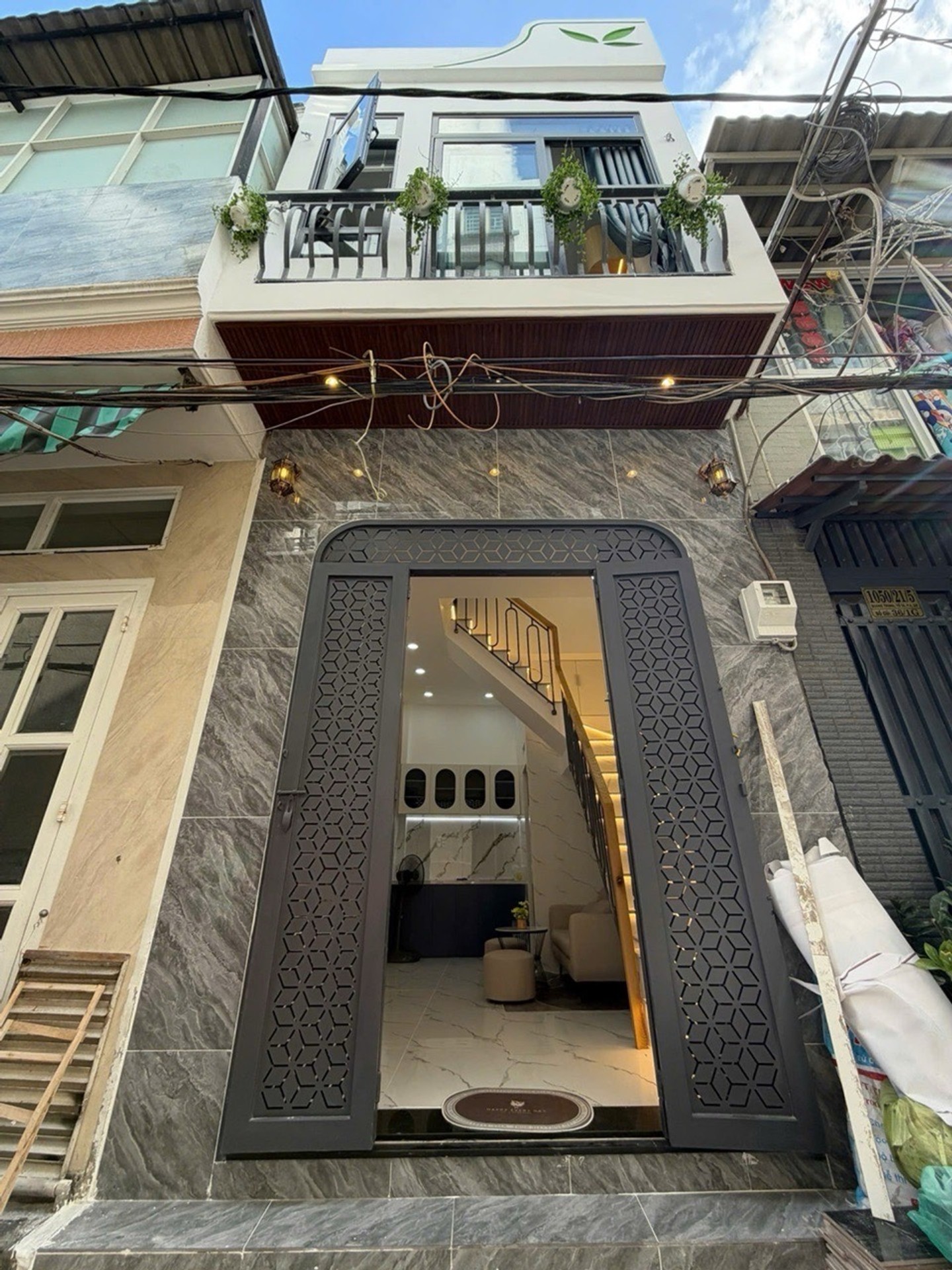Bán nhà riêng 2 tầng diện tích 15.6 m2 tại Quang Trung, hẻm xe hơi 5m, pháp lý rõ ràng