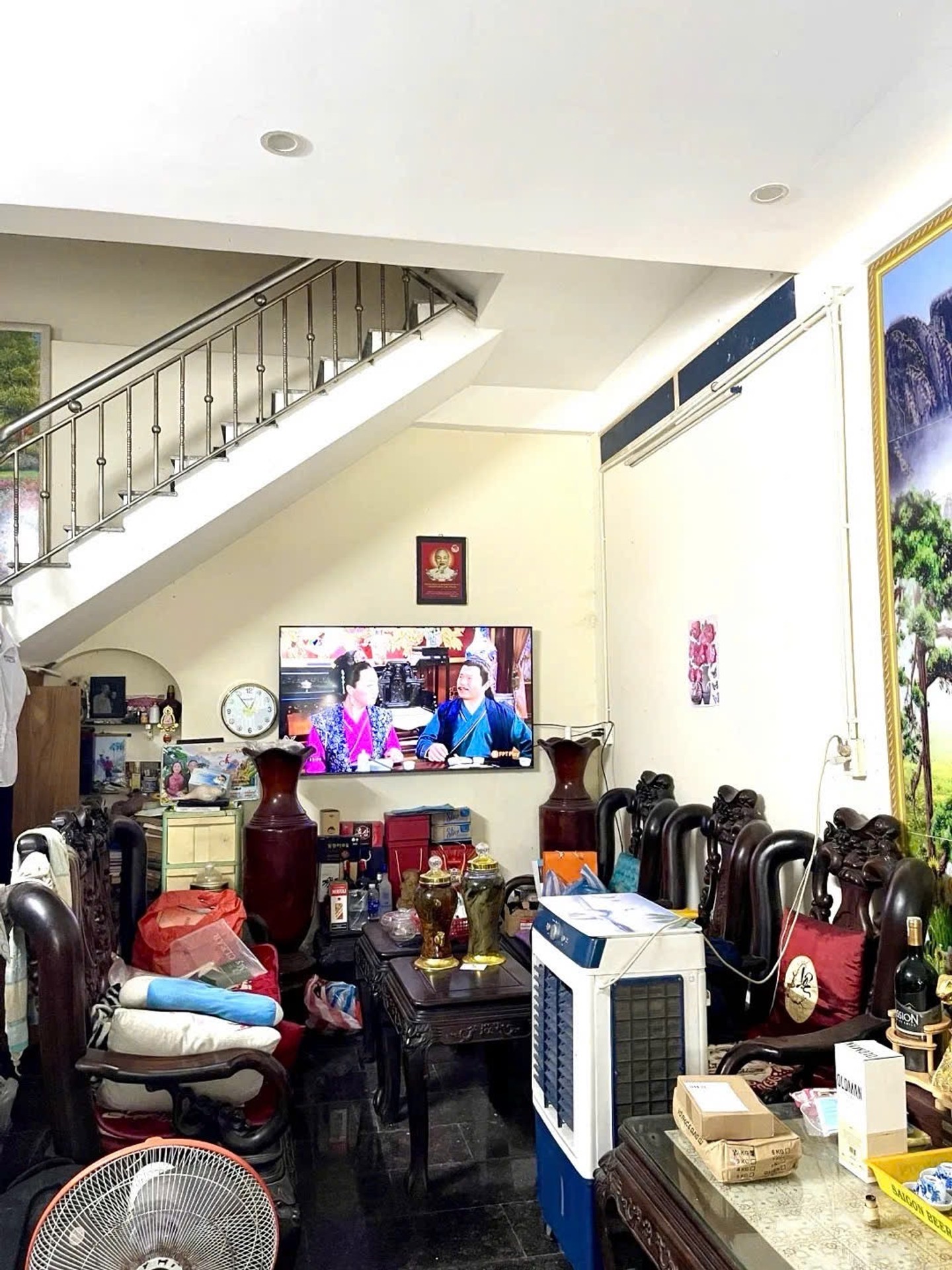 Bán nhà riêng lô góc 3 tầng trung tâm quận Hải Châu, kiệt Nguyễn Chí Thanh 6m lề đường rộng