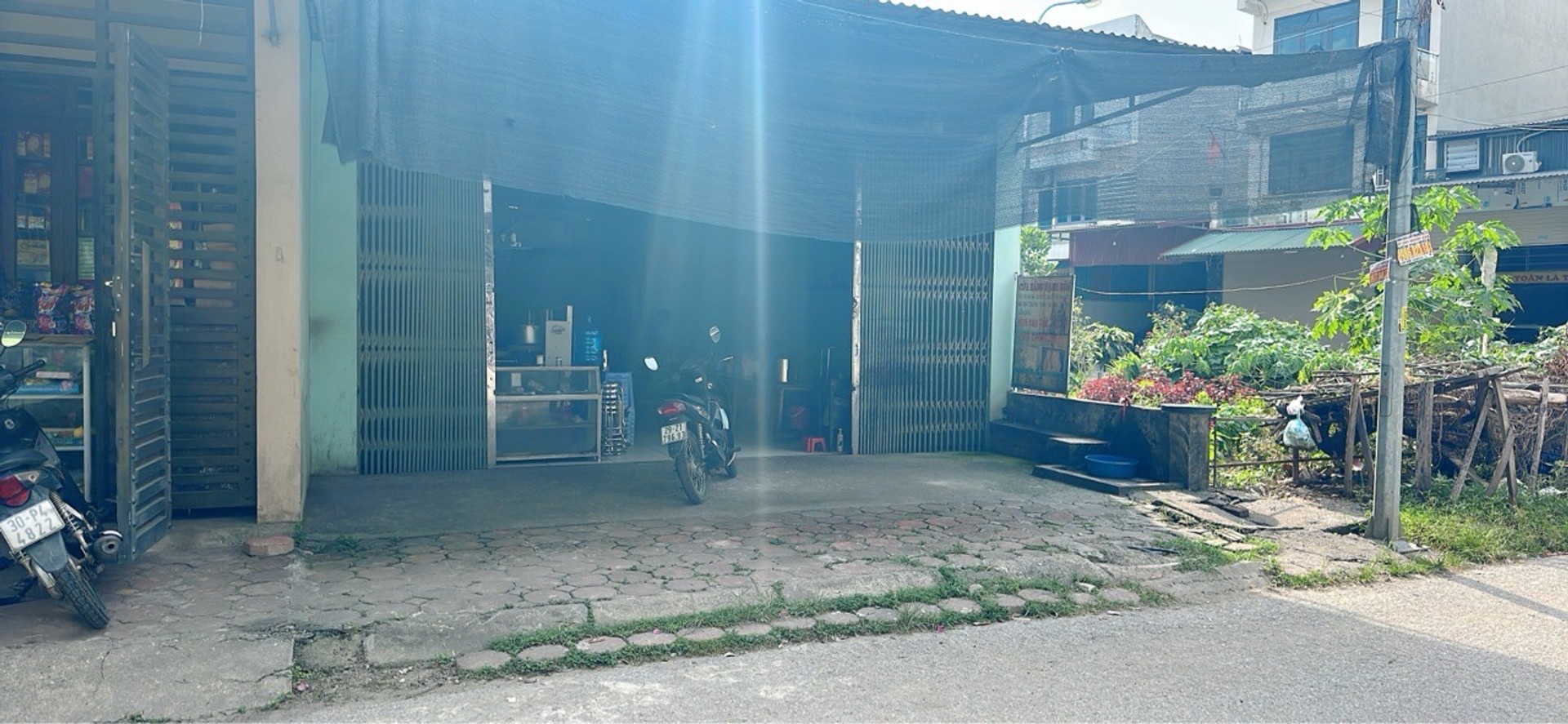 98M FULL THỔ CƯ – MT 7M – VỈA HÈ RỘNG – GẦN KCN QUANG MINH
🏡 Sẵn nhà cấp 4 đang kinh doanh, cho th