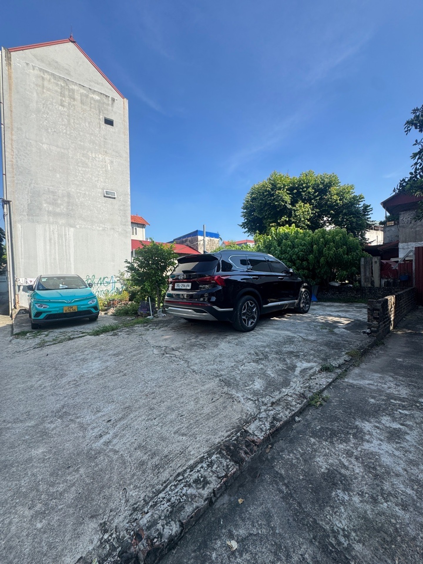 DO HẠ 50M – LÔ GÓC 2 THOÁNG – Ô TÔ VÀO ĐẤT
💰 3,2 tỷ – có thương lượng
📐 Vuông đẹp 5m × 5m, full