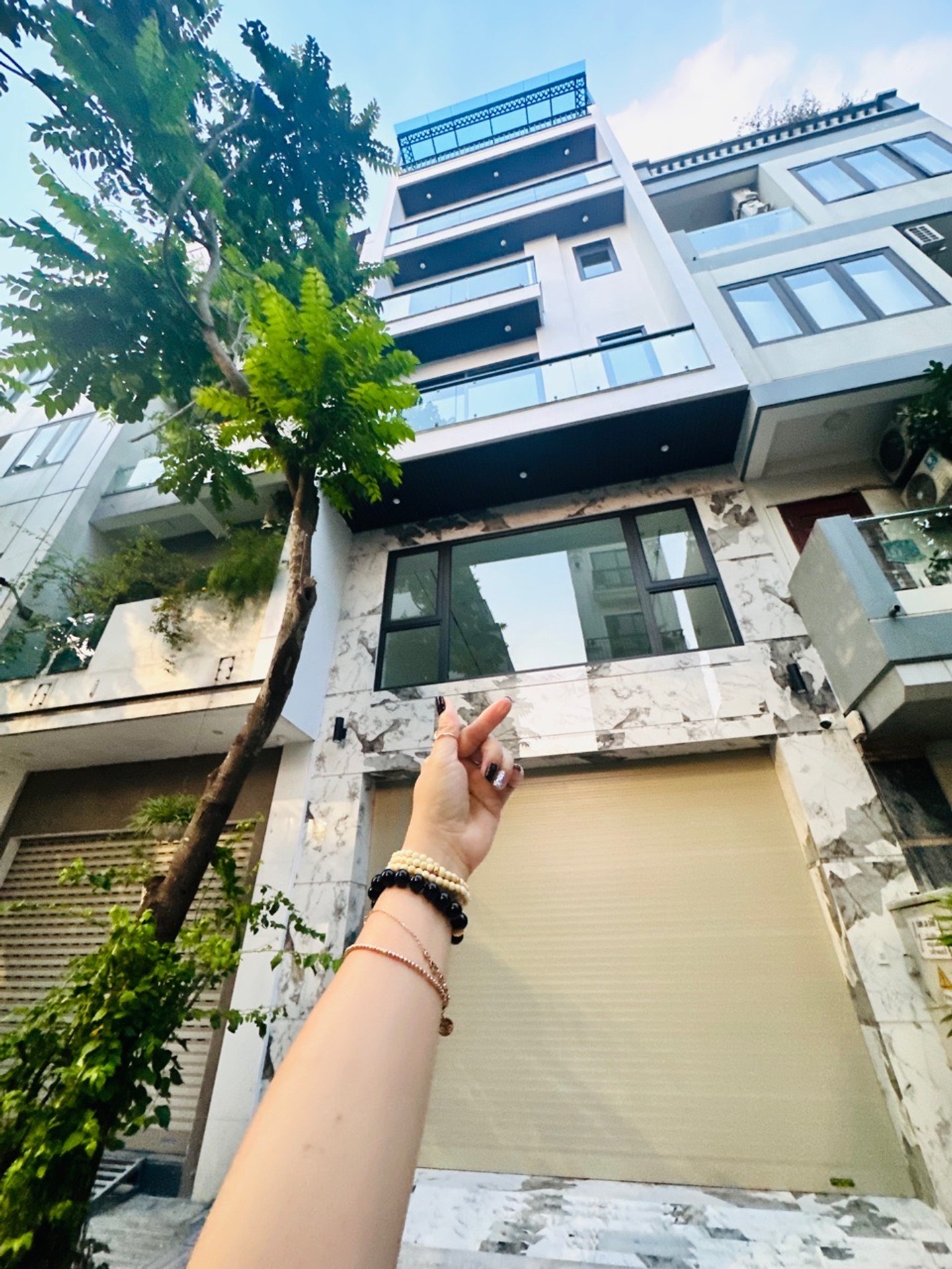 🌹🌹🌹HIẾm-TRUNG TÂM BỒ ĐỀ-TĐC NGỌC THUỴ - NỘI THẤT HIỆN ĐẠI TIỀN TỶ-6 TẦNG- THANG MÁY-TOÀ
