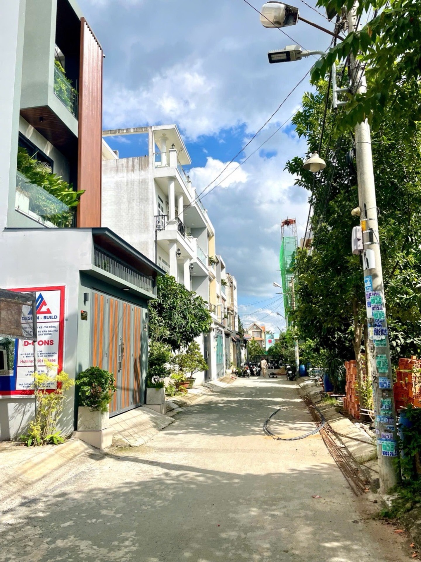 NHÀ ĐẸP 3 TẦNG – GIÁ 4,6 TỶ - NGUYỄN DUY TRINH - QUẬN 9