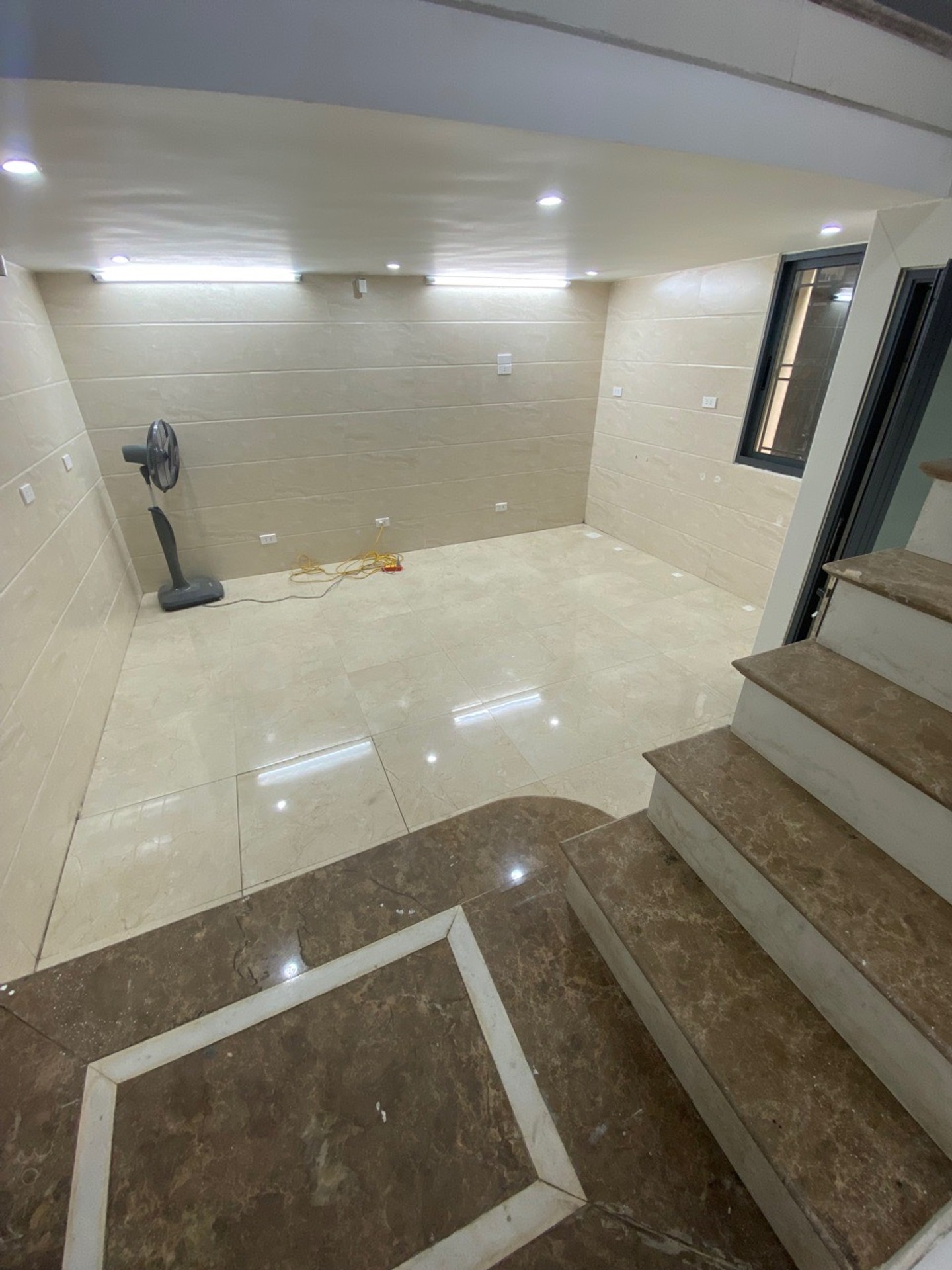 Bán GẤP căn hộ tầng 1 tập thể Lò Đúc, Hai Bà Trưng, diện tích 40m2 (diện tích sổ 19m2), 2.85 tỷ