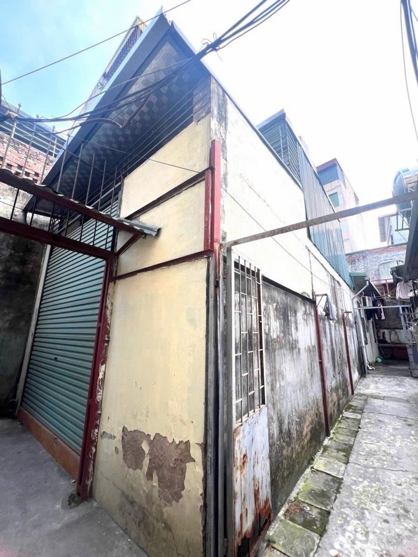[Tin xác thực] Cơ hội hiếm có sở hữu nhà lô góc mặt tiền rộng Nguyễn Hữu Thọ / Đại Từ/ giá tốt lắm