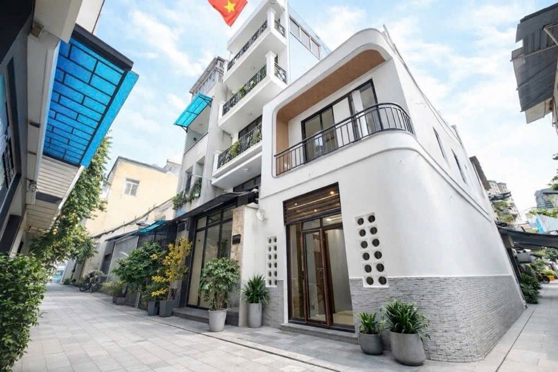 🌈NHÀ ĐẸP - 2 TẦNG32M- XÔ VIẾT NGHỆ TĨNH- F THẠNH MỸ TÂY