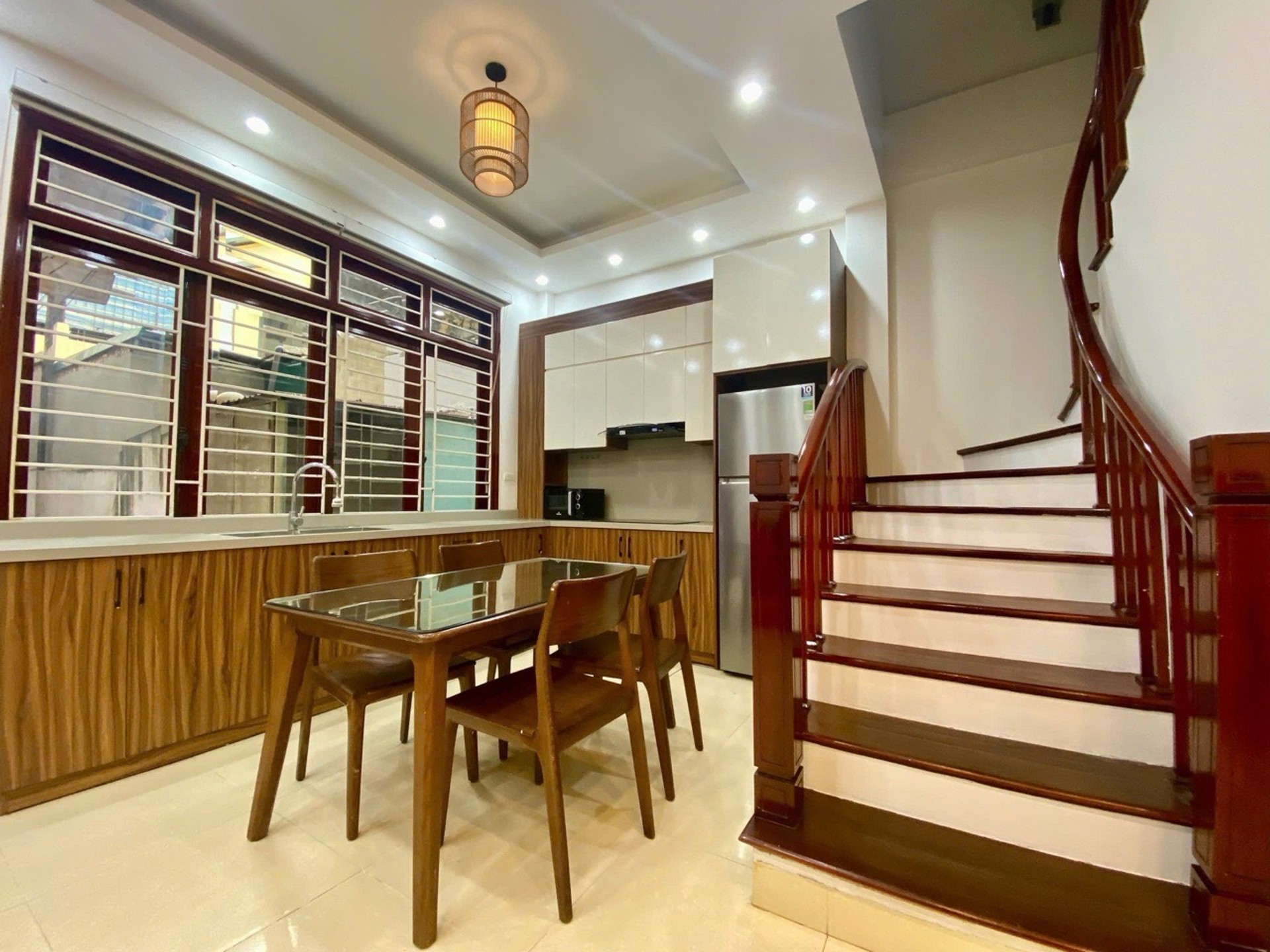 Cơ Hội Sở Hữu Nhà Riêng 4 Tầng Trung Tâm Bồ Đề Giá Tốt