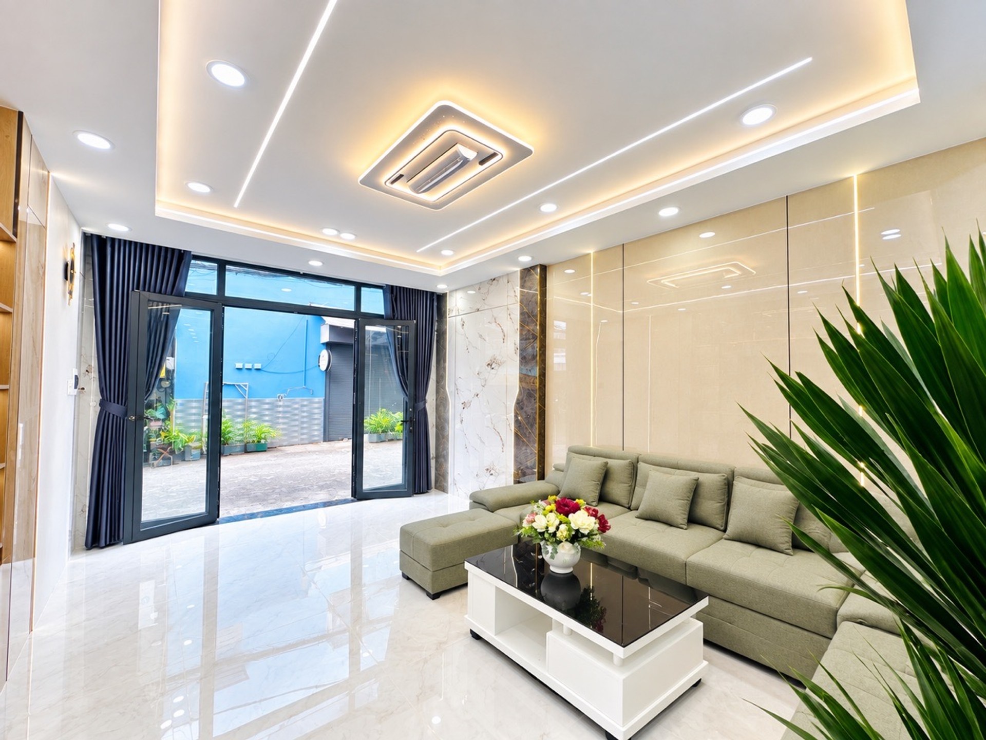 Bán nhà riêng 2 tầng 64m2 tại Trần Thị Hè, Tân Thới Hiệp, pháp lý cơ sở, giá 4.85 tỷ