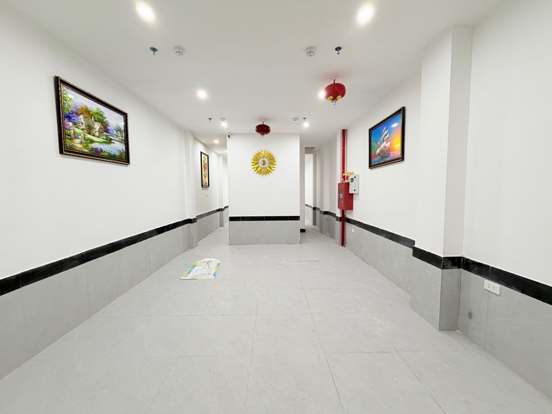 Bán nhà riêng 6 tầng Minh Khai - Hai Bà - CCMN 12 phòng khép kín, có thang máy, doanh thu 1 tỷ/năm
