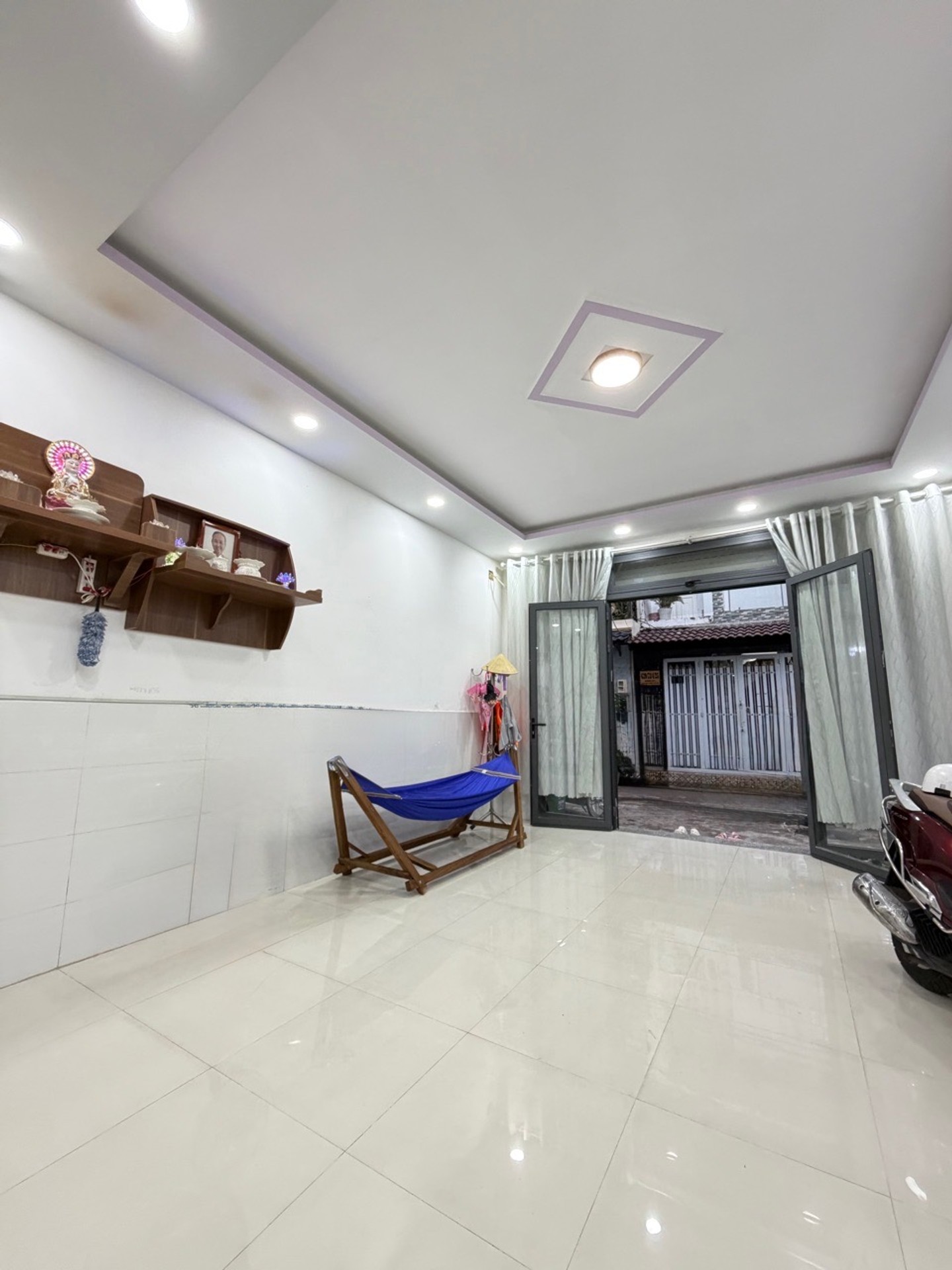 Cơ hội hiếm có sở hữu nhà riêng hẻm xe hơi giá chỉ 4.39 tỷ