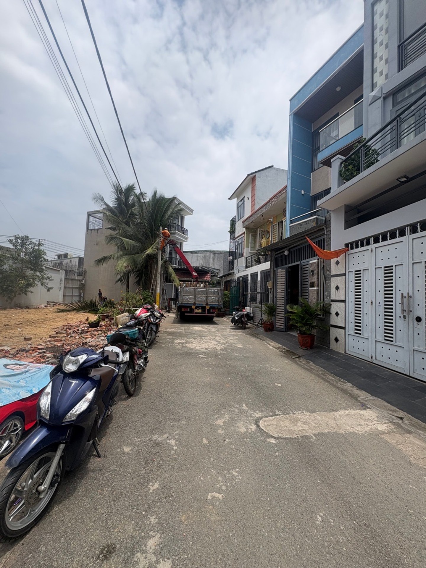 Bán đất thổ cư 50m2 Mặt tiền 4.7m tại Gò Cát | Long Trường, quận 9, giá 3,3 tỷ