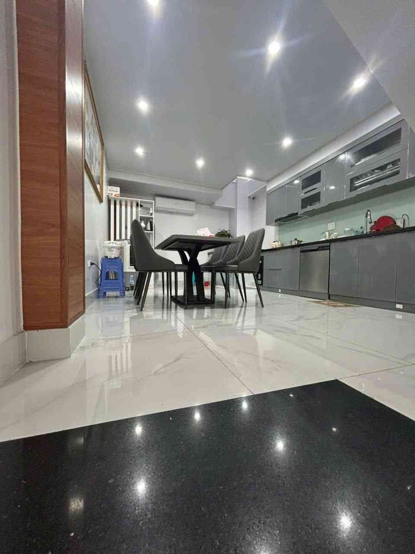 Bán nhà riêng 4.5 tầng tại quận trung tâm, diện tích 40m², giá 5.75 tỷ đồng