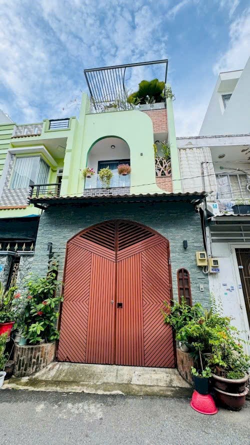 Hai mặt hẻm xe hơi. Thiết kế độc đáo. Gần Bình Trị Đông và Tên Lửa
7.2 tỷ