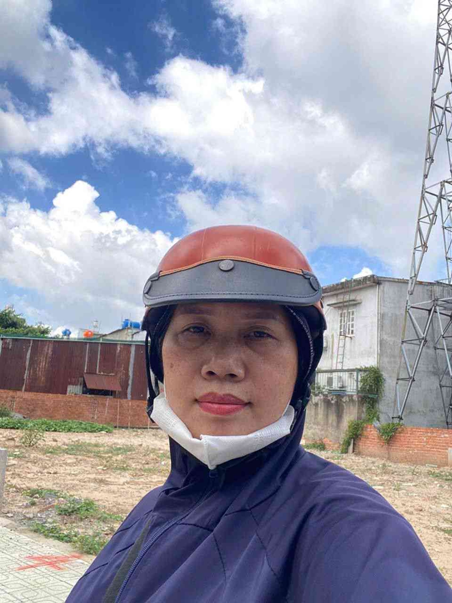BÁN ĐẤT TÂN THỚI HIỆP 15 – VỊ TRÍ ĐẸP, GIÁ TỐT 🔥
📍 Đường Tân Thới Hiệp 15, đường trải nhựa 6m,
