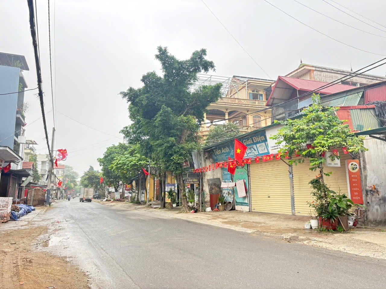 🌺 NỞ HẬU - ĐƯỜNG THÔNG OTO VÀO ĐẤT - CÁCH TRỤC CHÍNH KINH DOANH 40M - CÁCH QUỐC LỘ 23B 200M 🌺
C