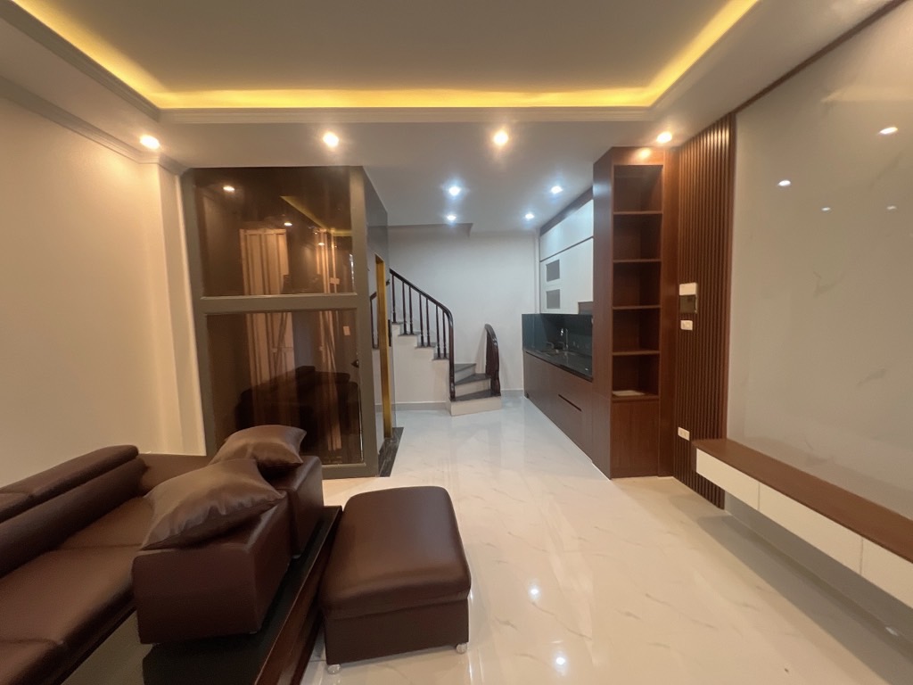 🔥 TRẦN PHÚ – HÀ ĐÔNG | 32M² – 5 TẦNG THANG MÁY – NỘI THẤT ĐẸP – 9.8 TỶ