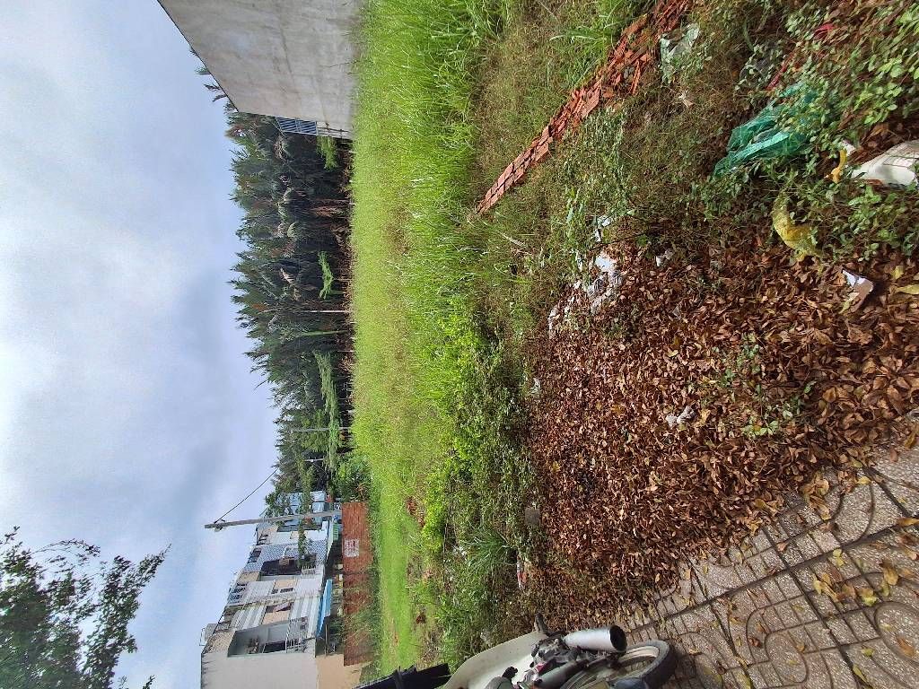 Bán đất 93m2 mặt hẻm nhựa 8m xã Hiệp Phước, giá 4.5 tỷ