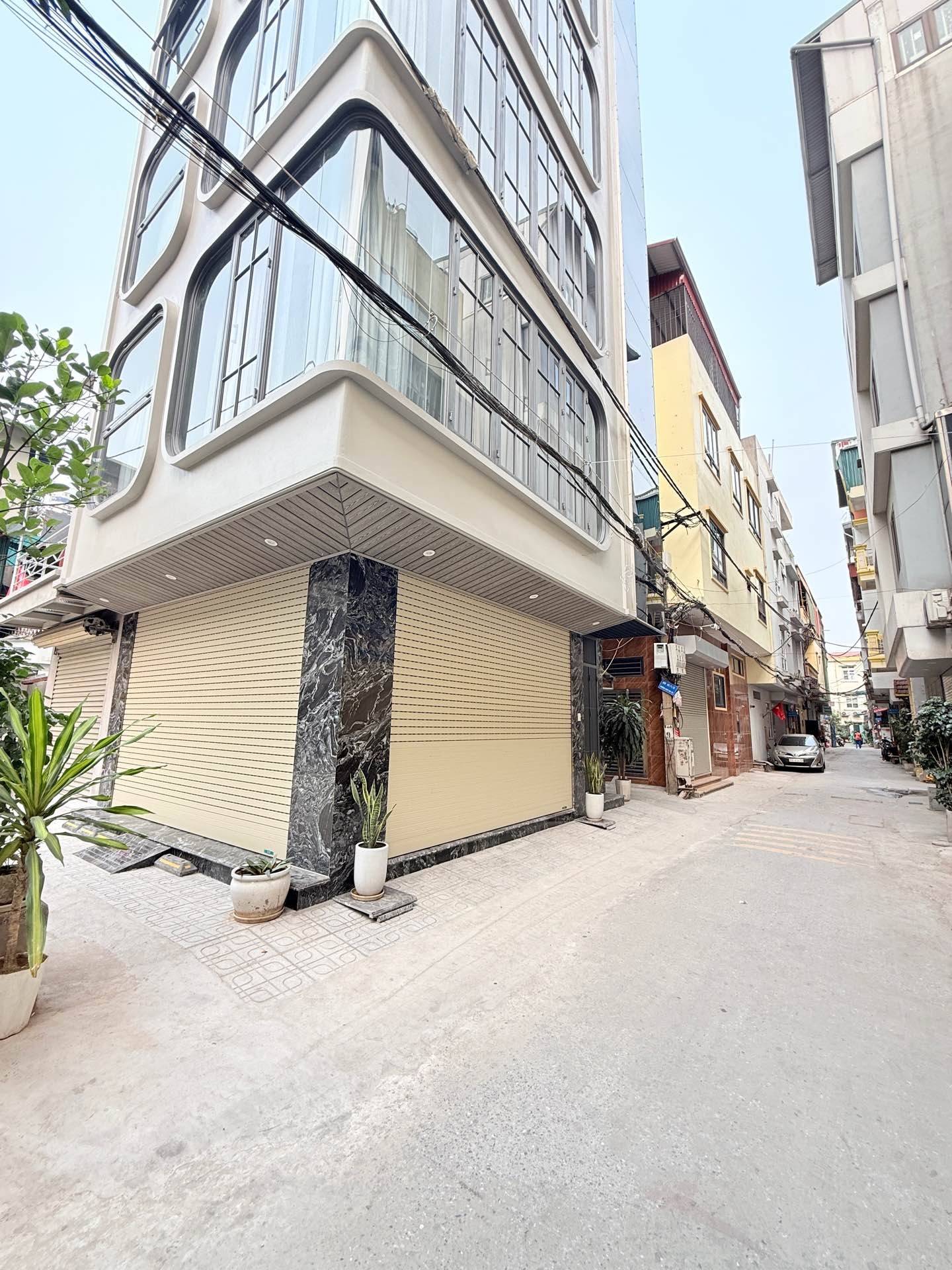 Nhà 2 tầng yên tĩnh tại Việt Hưng, sổ riêng, dễ chốt