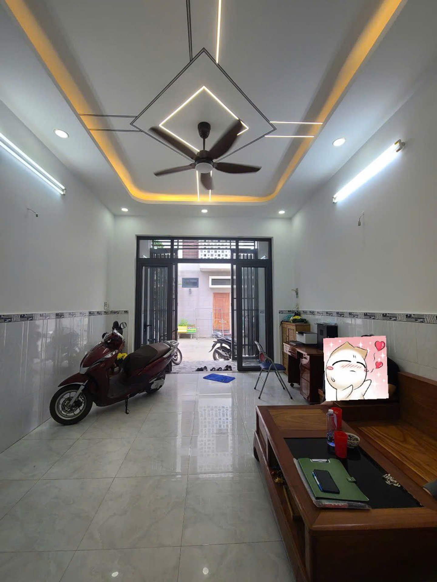 Nhà 2 tầng 8m mặt tiền giá siêu hấp dẫn ở Bình Tân