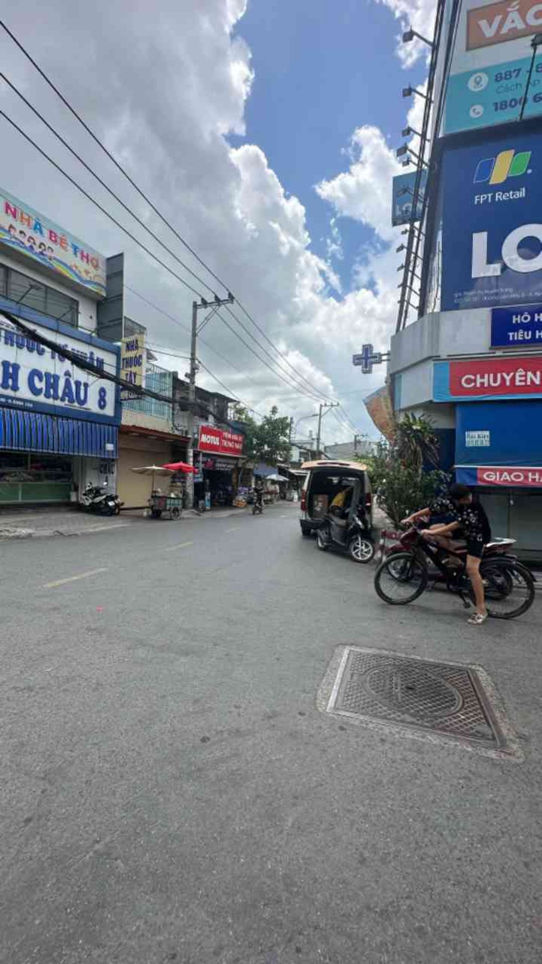 Cơ hội sở hữu nhà 1 trệt 1 lầu giá tốt ngay Bình Tân