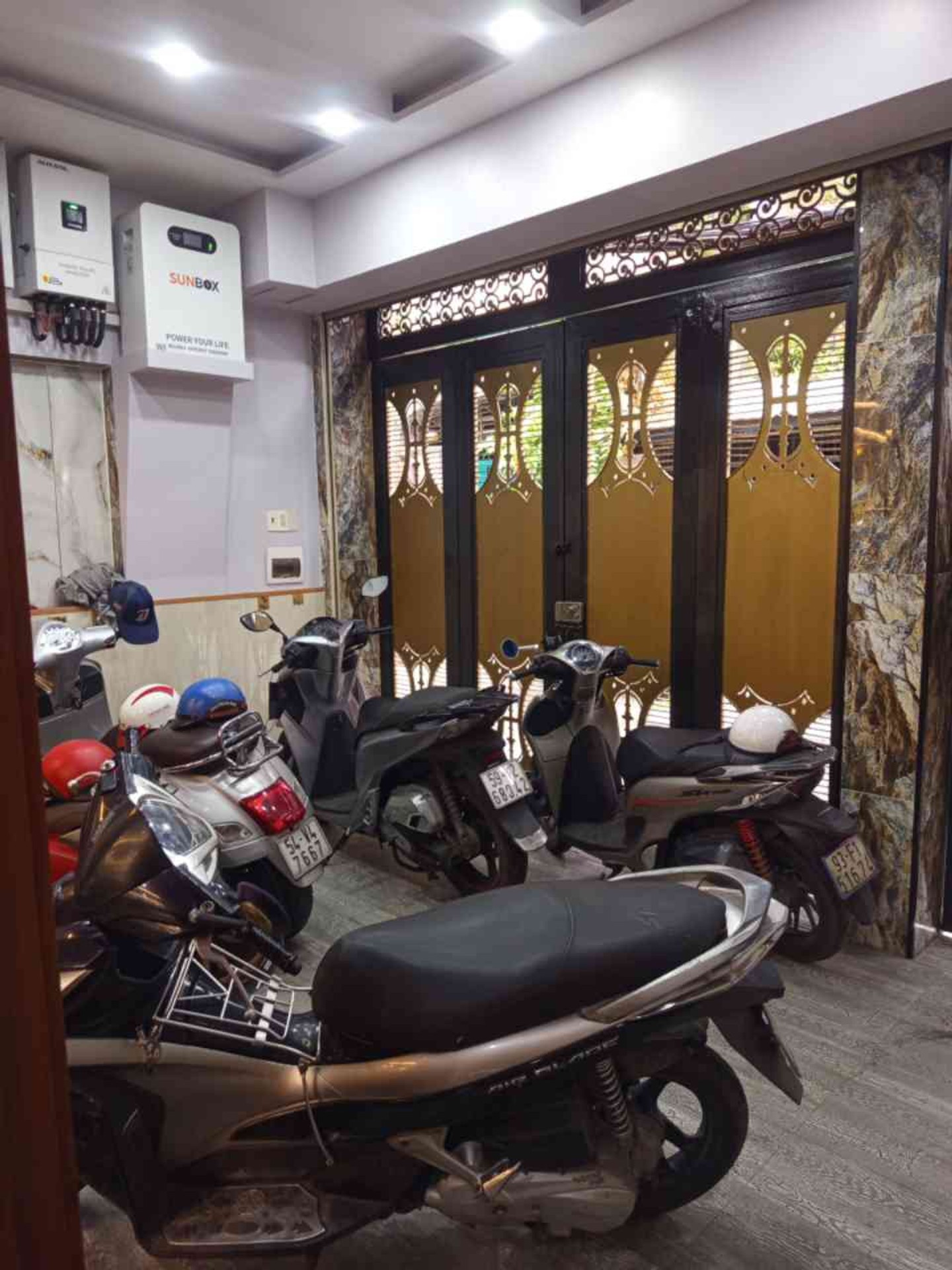 Bán nhà riêng 5 tầng mặt tiền đường số 10, Quận Gò Vấp - phù hợp kinh doanh