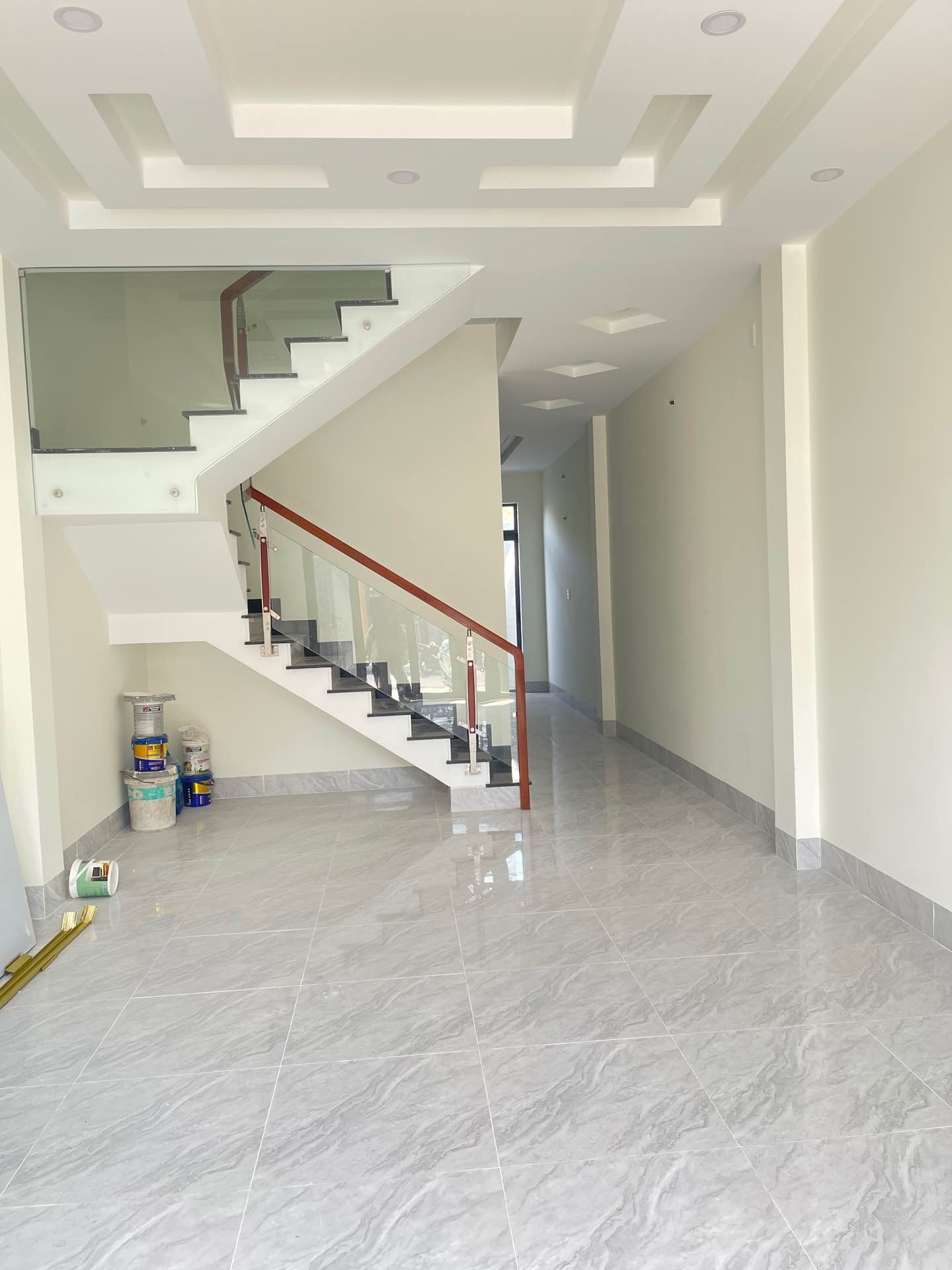 Cơ hội vàng sở hữu nhà mặt phố hướng Đông Nam, vị trí đắc địa tại Xuân Thới 21