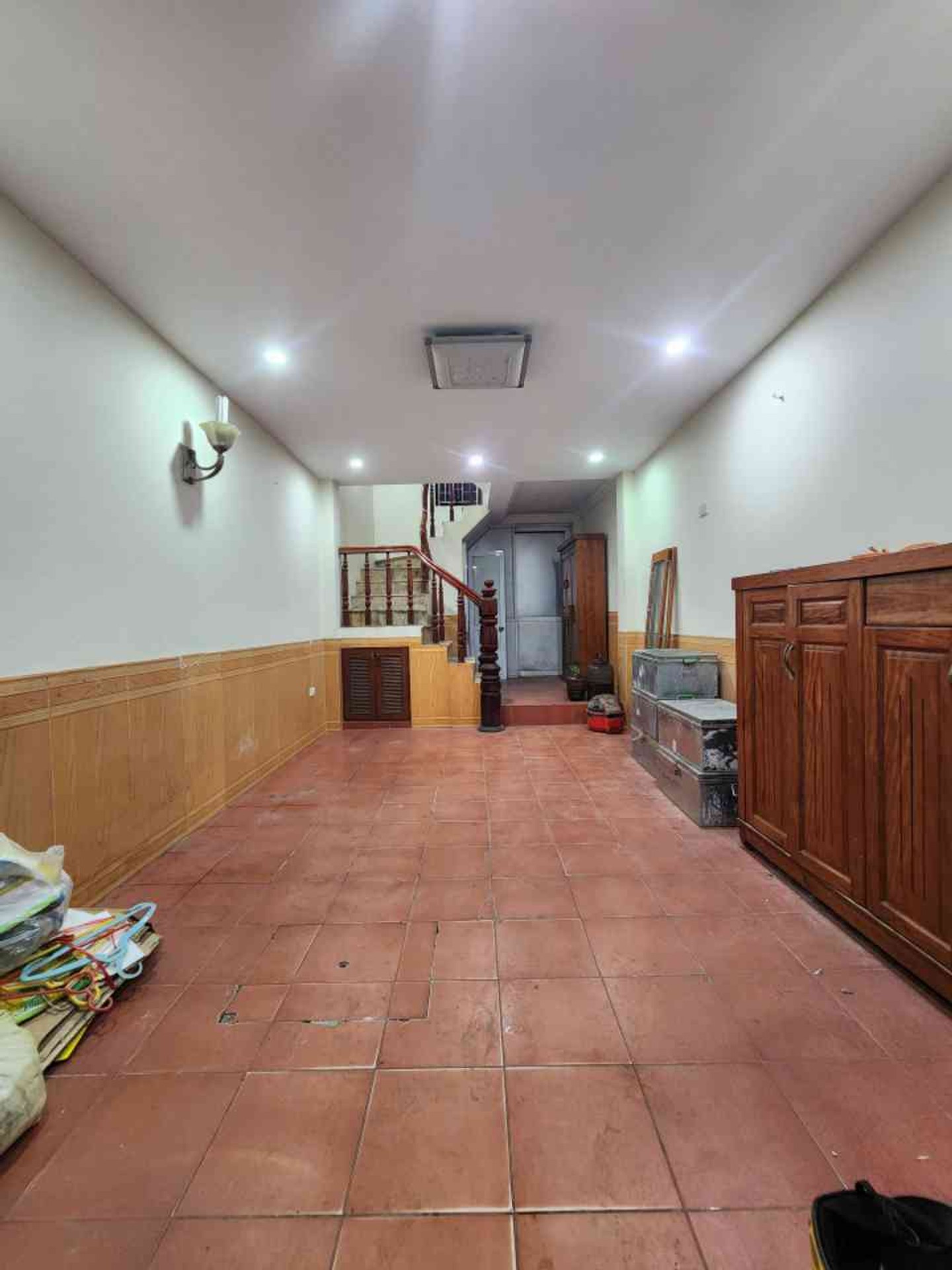 Bán nhà riêng phân lô Trịnh Đình Cửu, 6 tầng, giá 7.9 tỷ