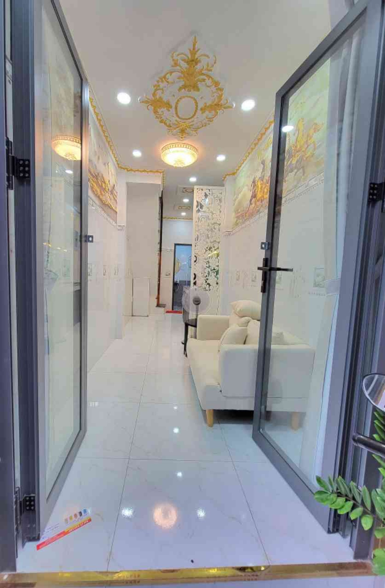 Cơ hội sở hữu nhà riêng giá tốt tại quận Bình Tân, hẻm ba gác rộng rãi