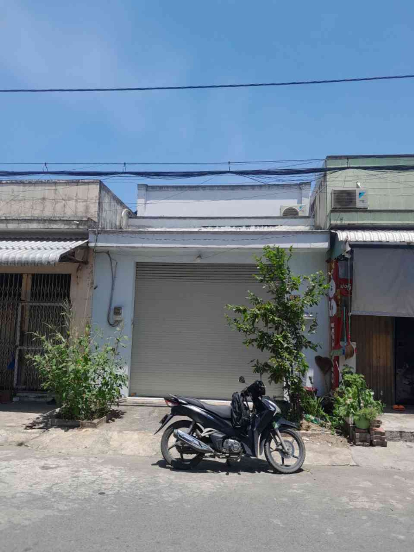 Nhà mặt phố Tân Tạo - Nguyễn Cửu Phú
Giá cực sốc – Cơ hội đầu tư vàng
Diện tích cực đẹp 5x20