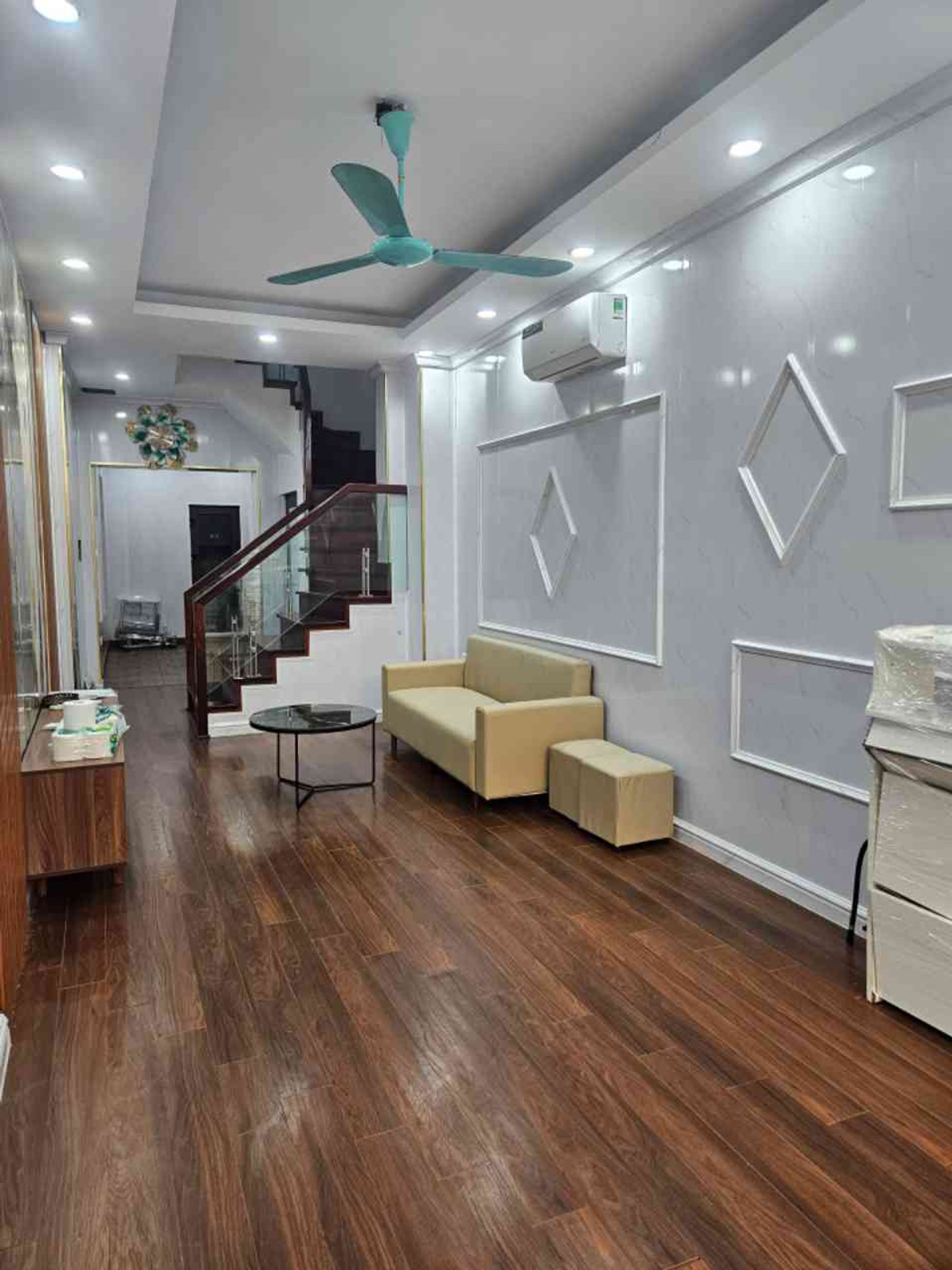 Cơ Hội Sở Hữu Nhà 3 Tầng, Ô Tô Đỗ Cửa, Vị Trí Trung Tâm Thanh Xuân nguyễn ngọc nại